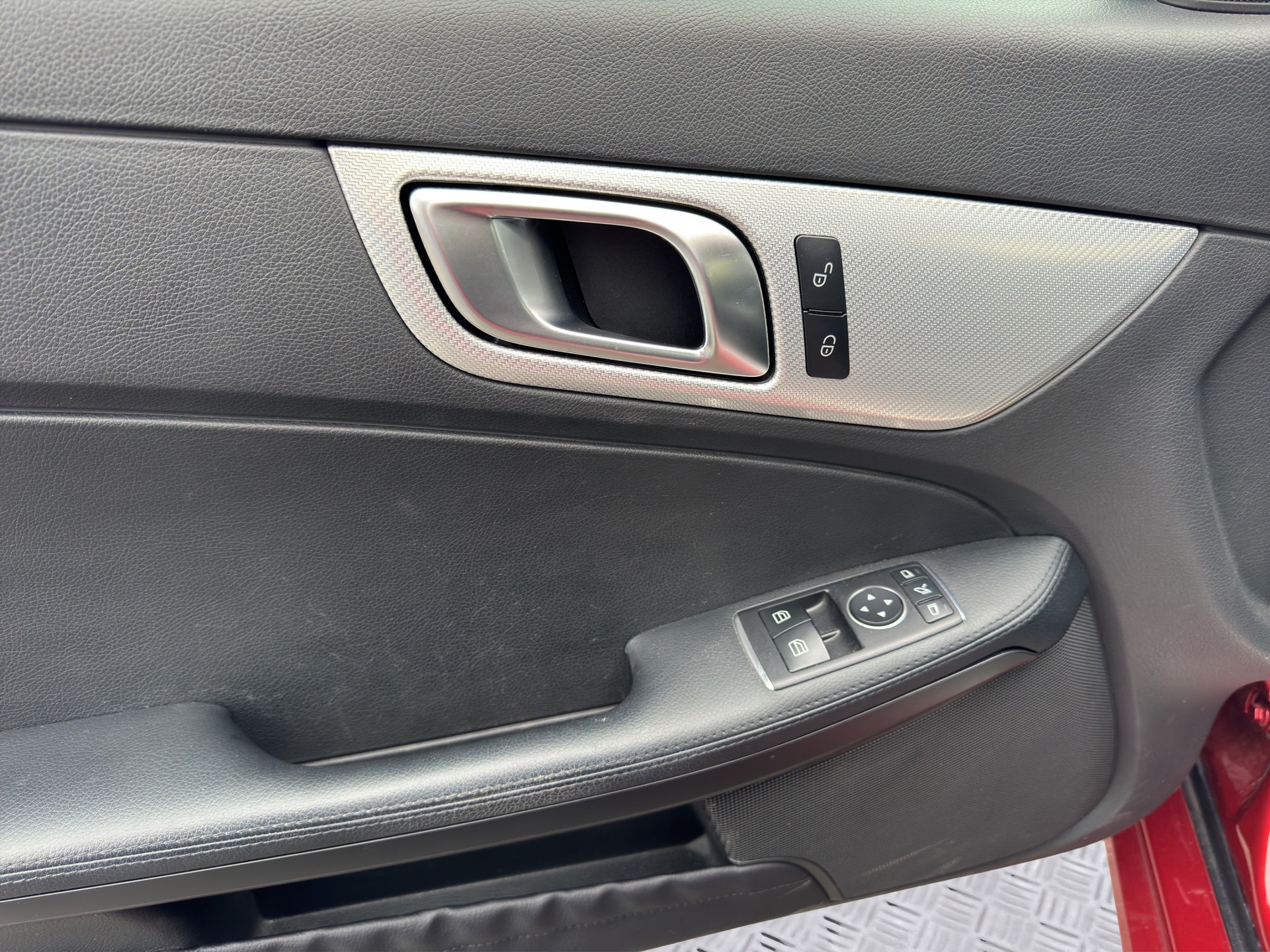 MERCEDES-BENZ SLC 200 9G-Tronic - 9