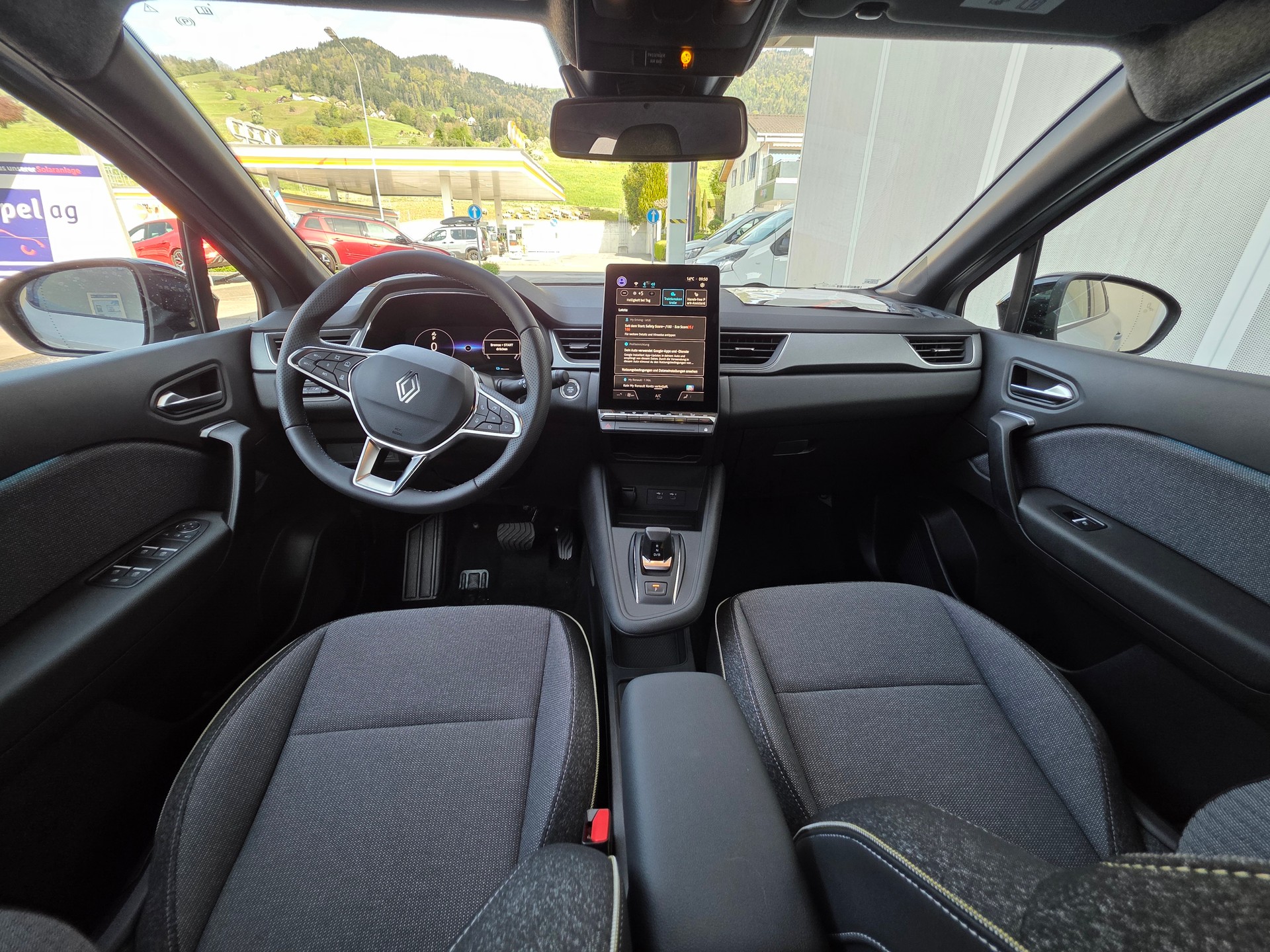 RENAULT Captur 1.8 E-Tech 160 Techno DHT - 5