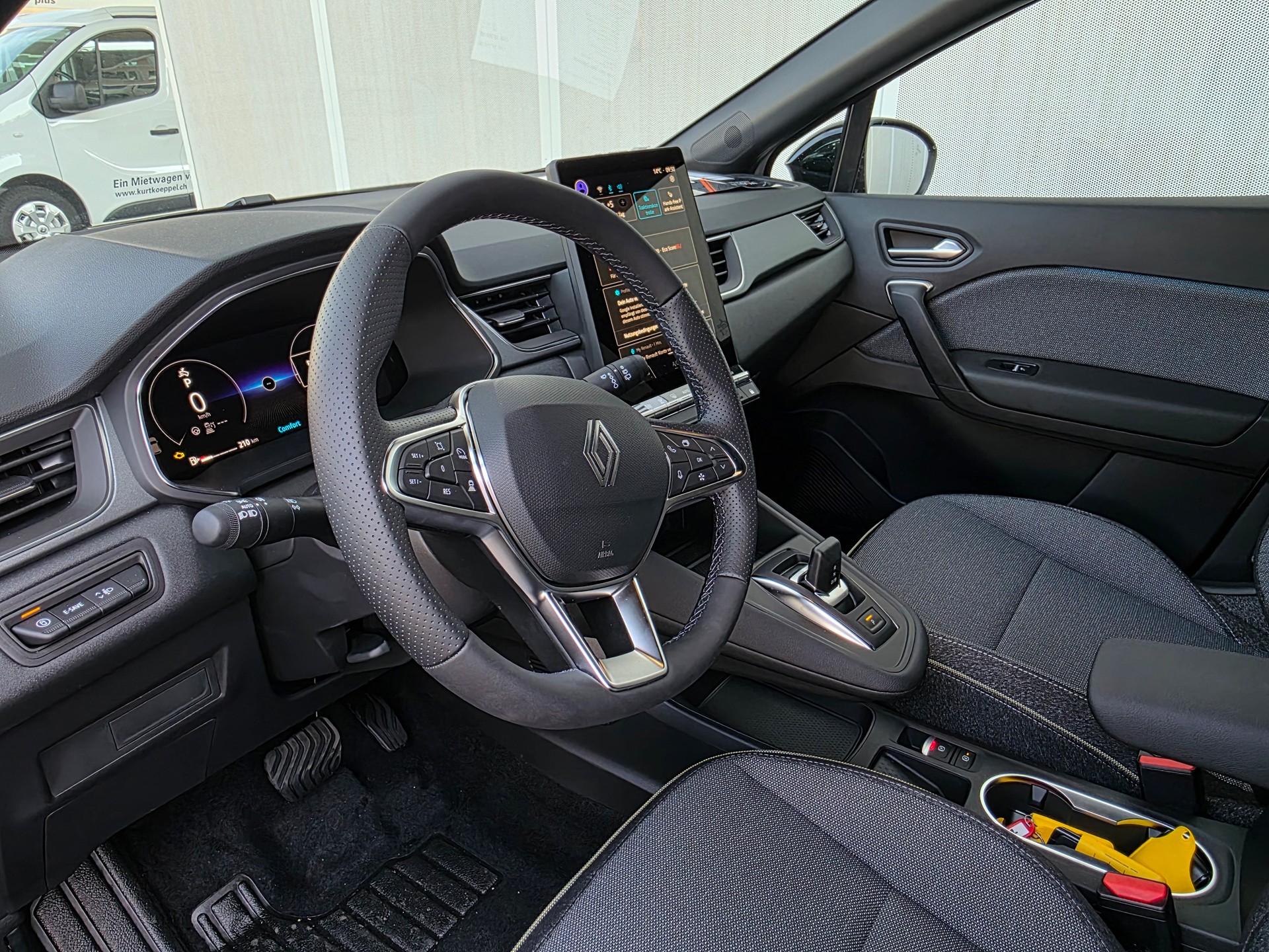 RENAULT Captur 1.8 E-Tech 160 Techno DHT - 4