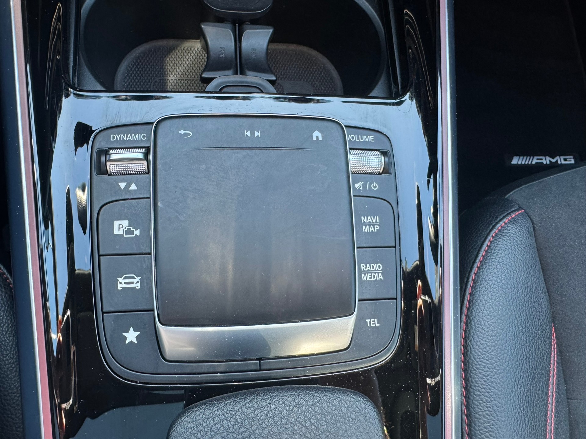 MERCEDES-BENZ GLA 200 4Matic AMG Line 8G-DCT - 15