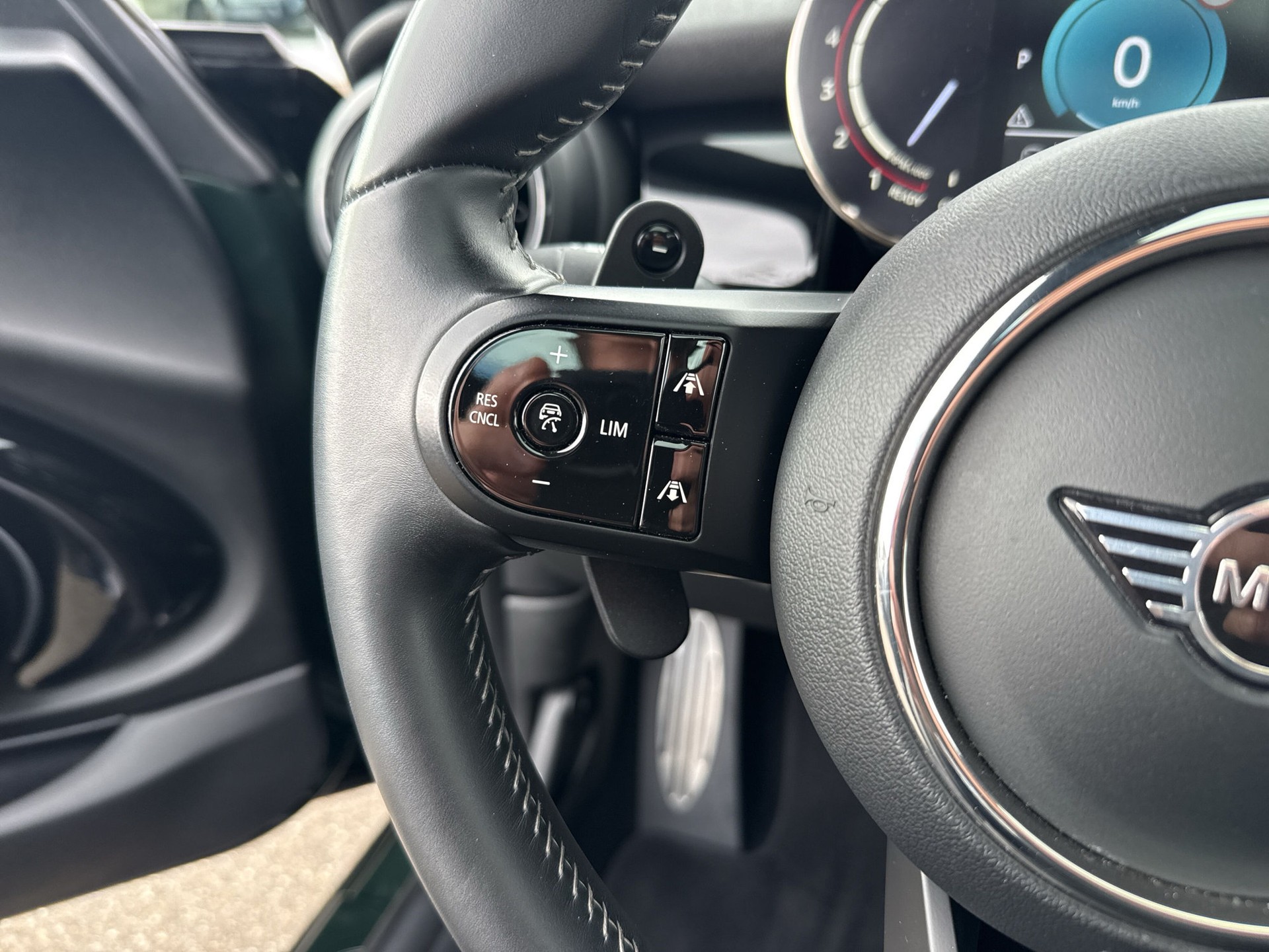 MINI Cooper John Cooper Works Steptronic - 15