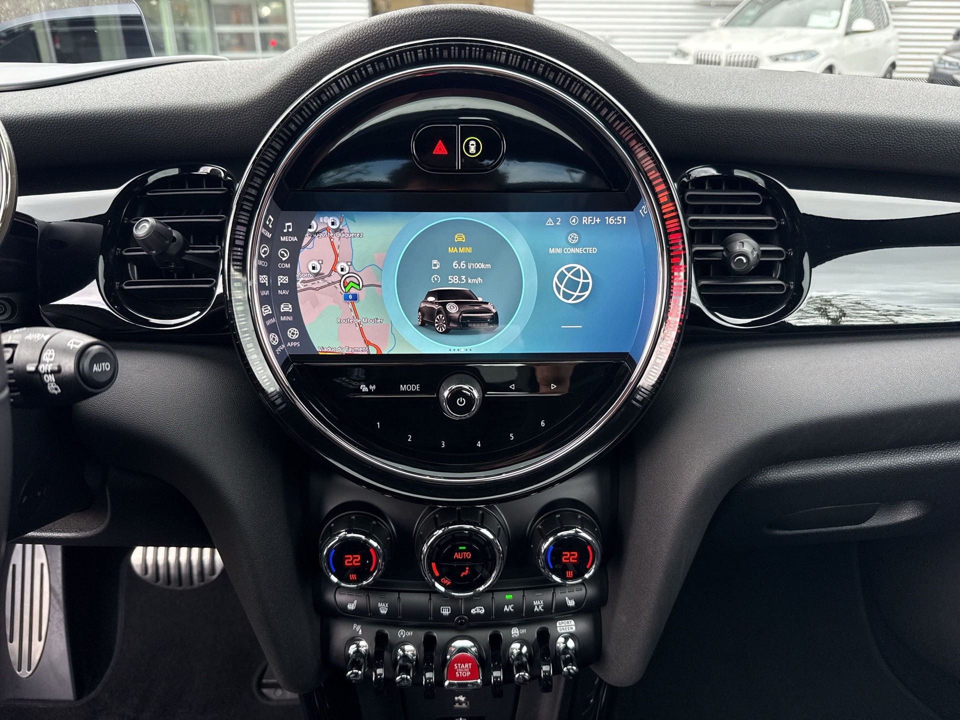 MINI Cooper John Cooper Works Steptronic - 11
