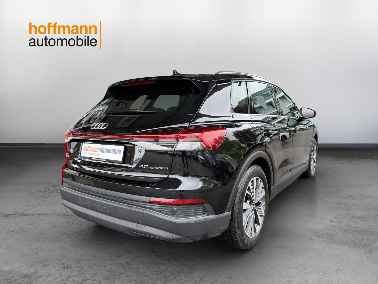 AUDI Q4 e-tron 40 - 4