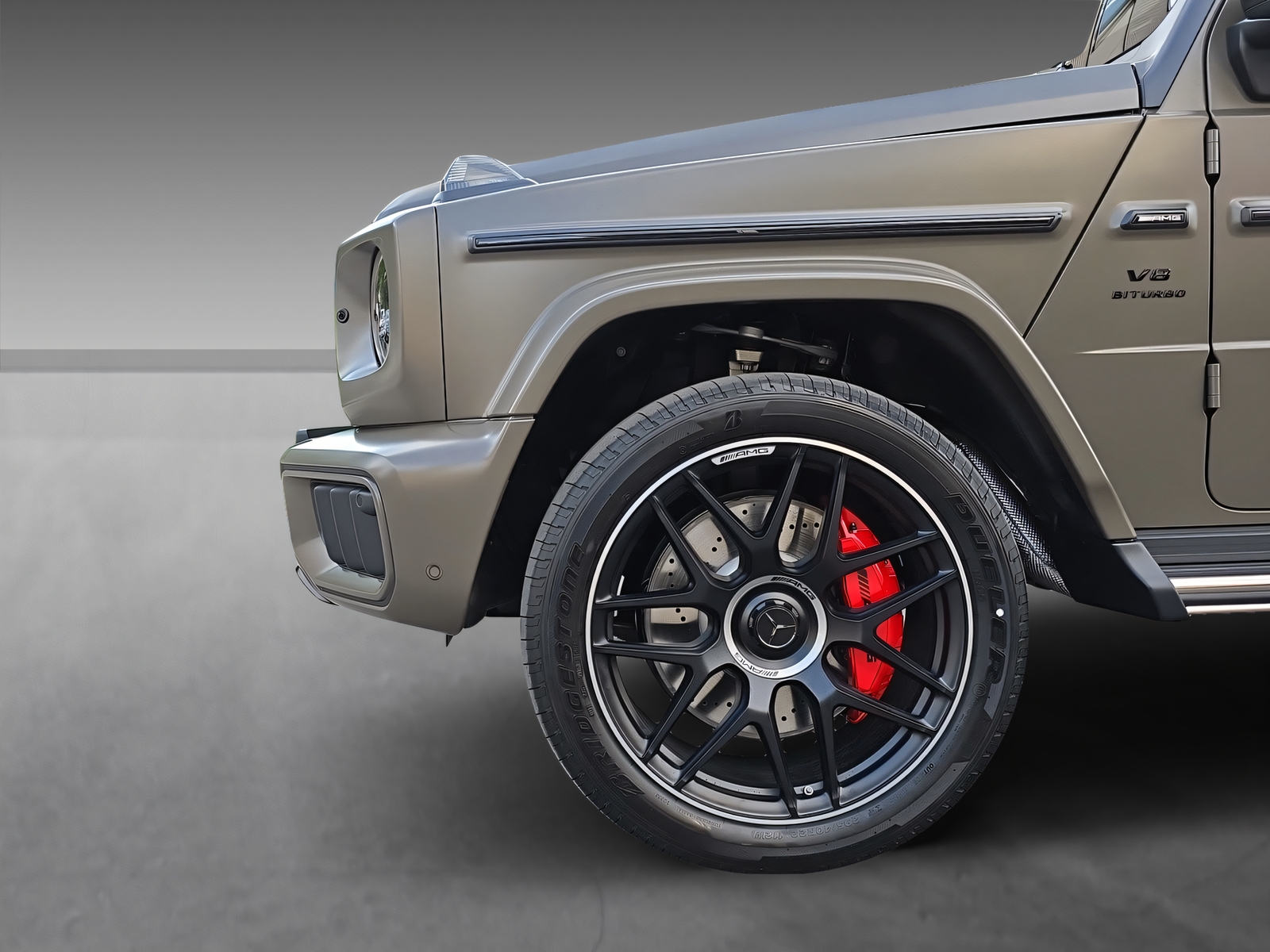 MERCEDES-BENZ G 63 AMG - 7