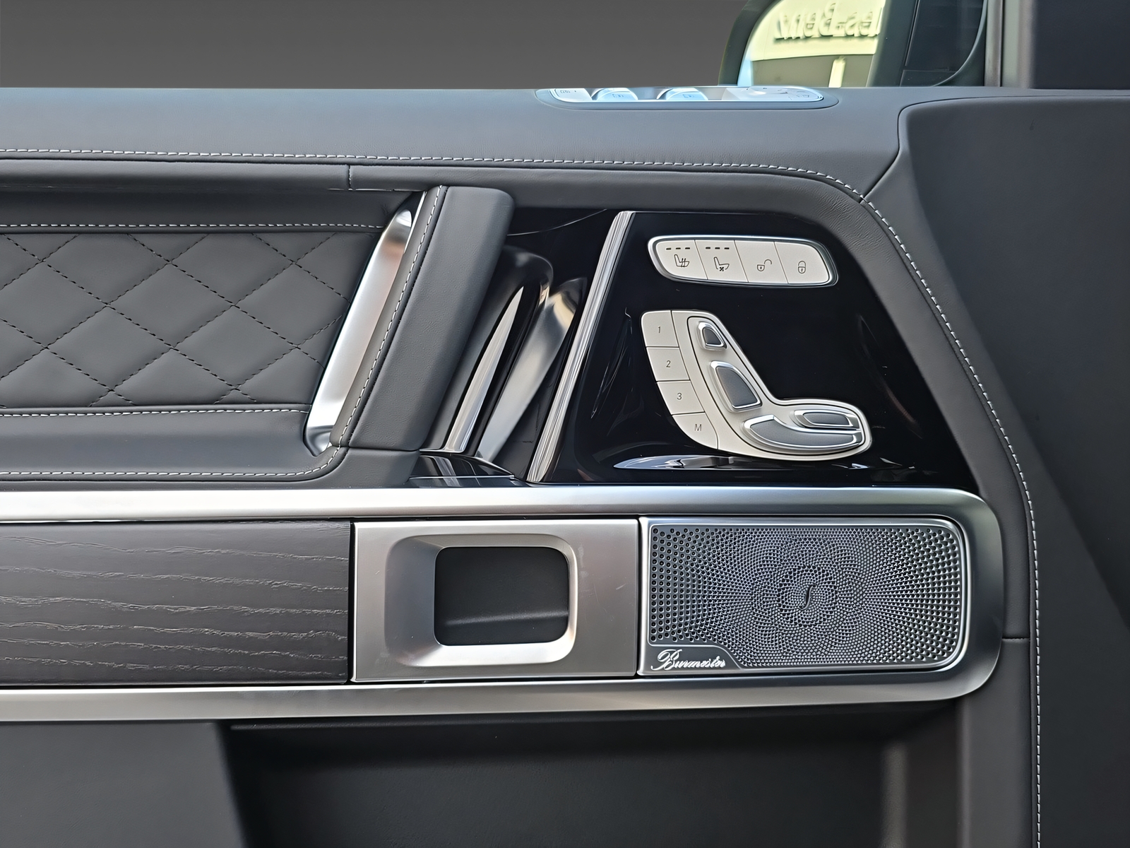 MERCEDES-BENZ G 63 AMG - 13