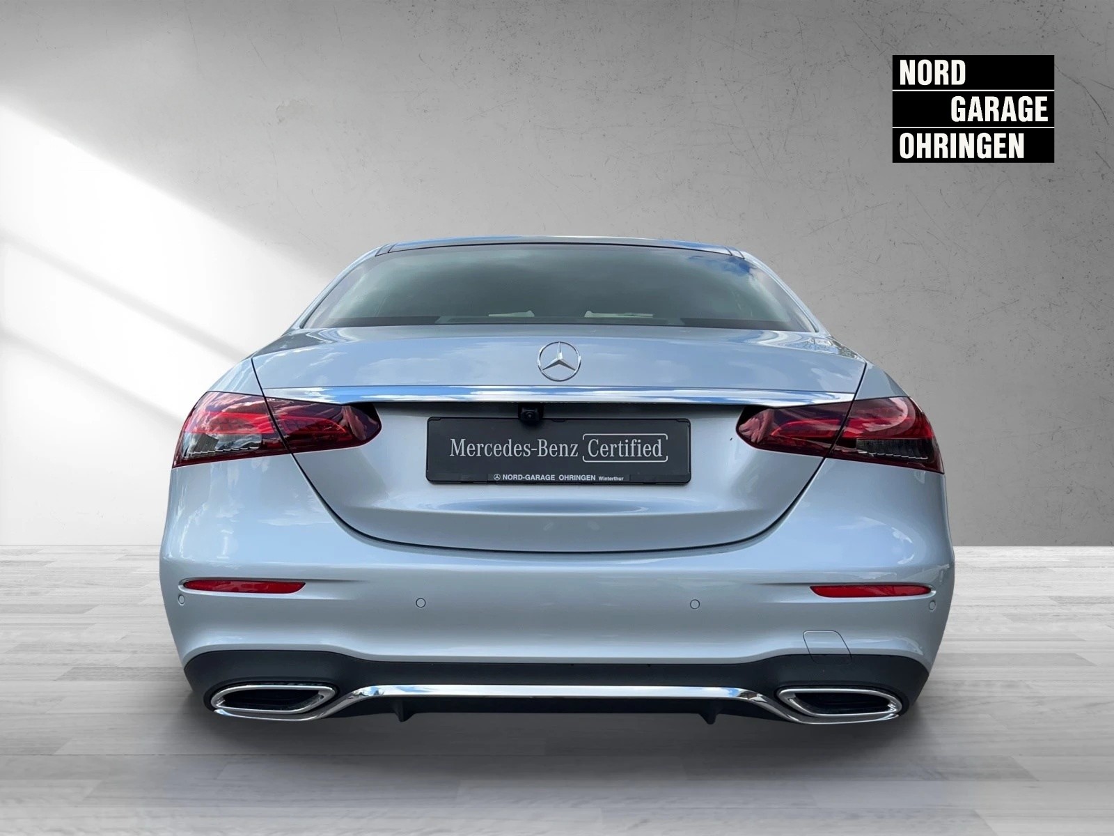 MERCEDES-BENZ E 220 d AMG Line - 4