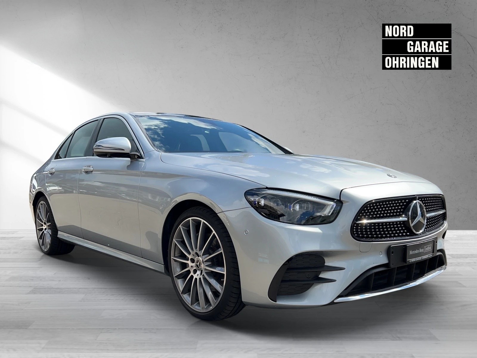 MERCEDES-BENZ E 220 d AMG Line - 6