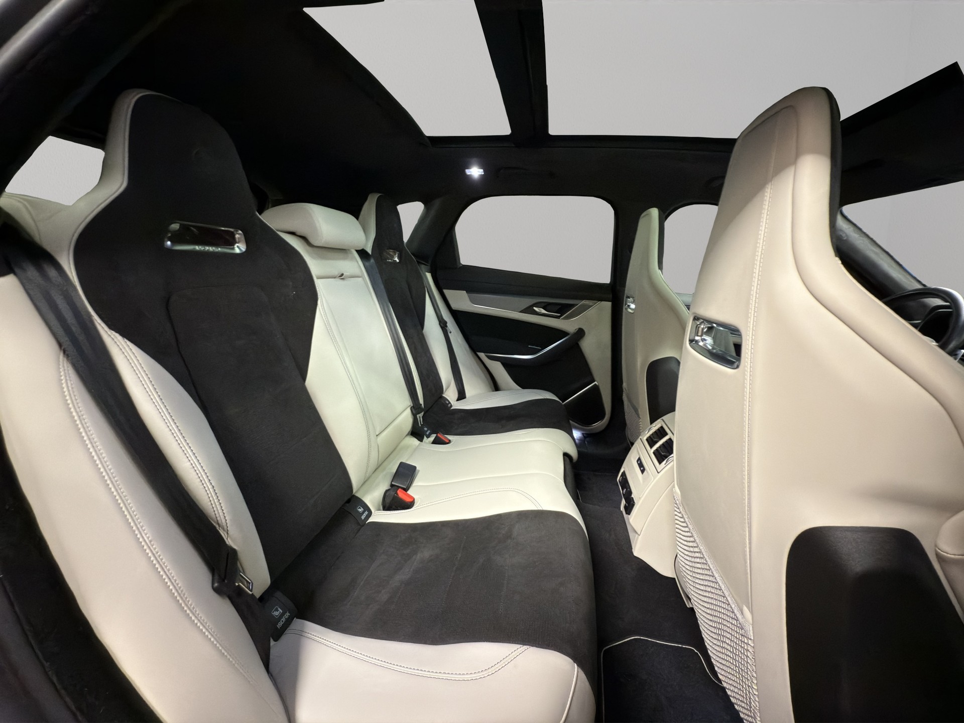 JAGUAR F-Pace 5.0 V8 SVR AWD - 11