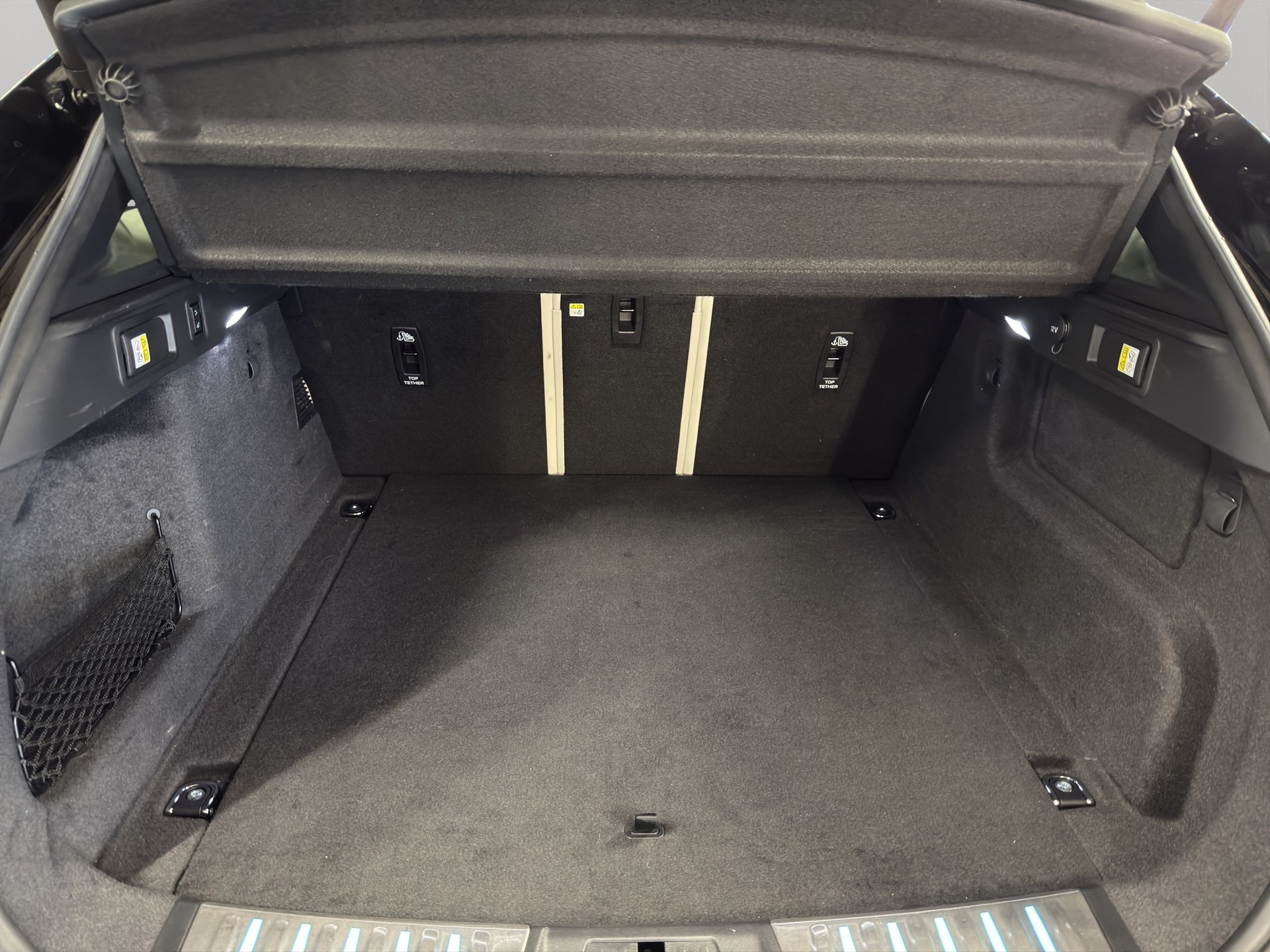 JAGUAR F-Pace 5.0 V8 SVR AWD - 12