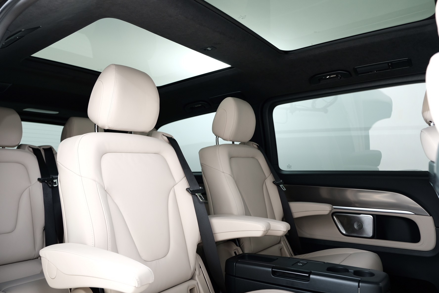 MERCEDES-BENZ V 300 d lang Exclusive 4Matic 9G-Tronic - 13