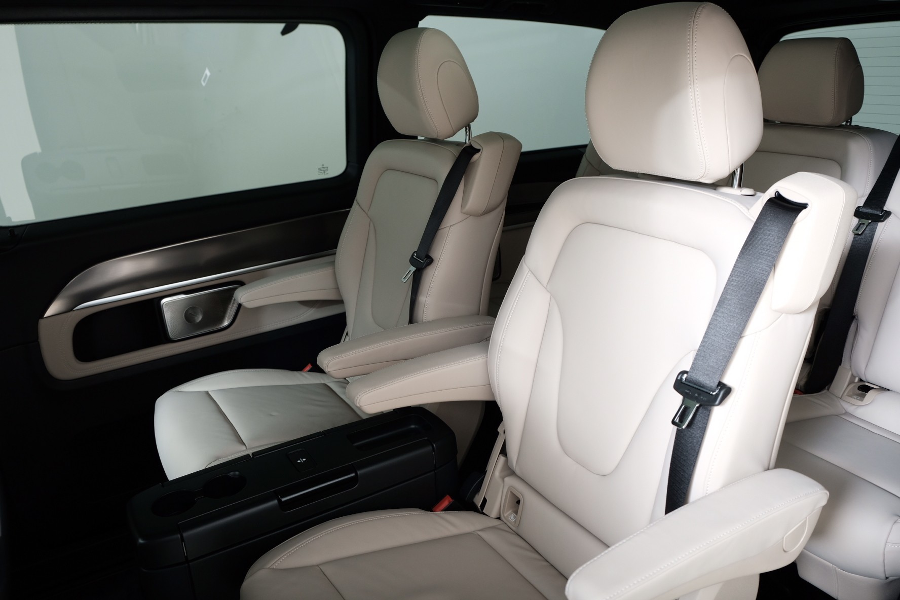 MERCEDES-BENZ V 300 d lang Exclusive 4Matic 9G-Tronic - 11