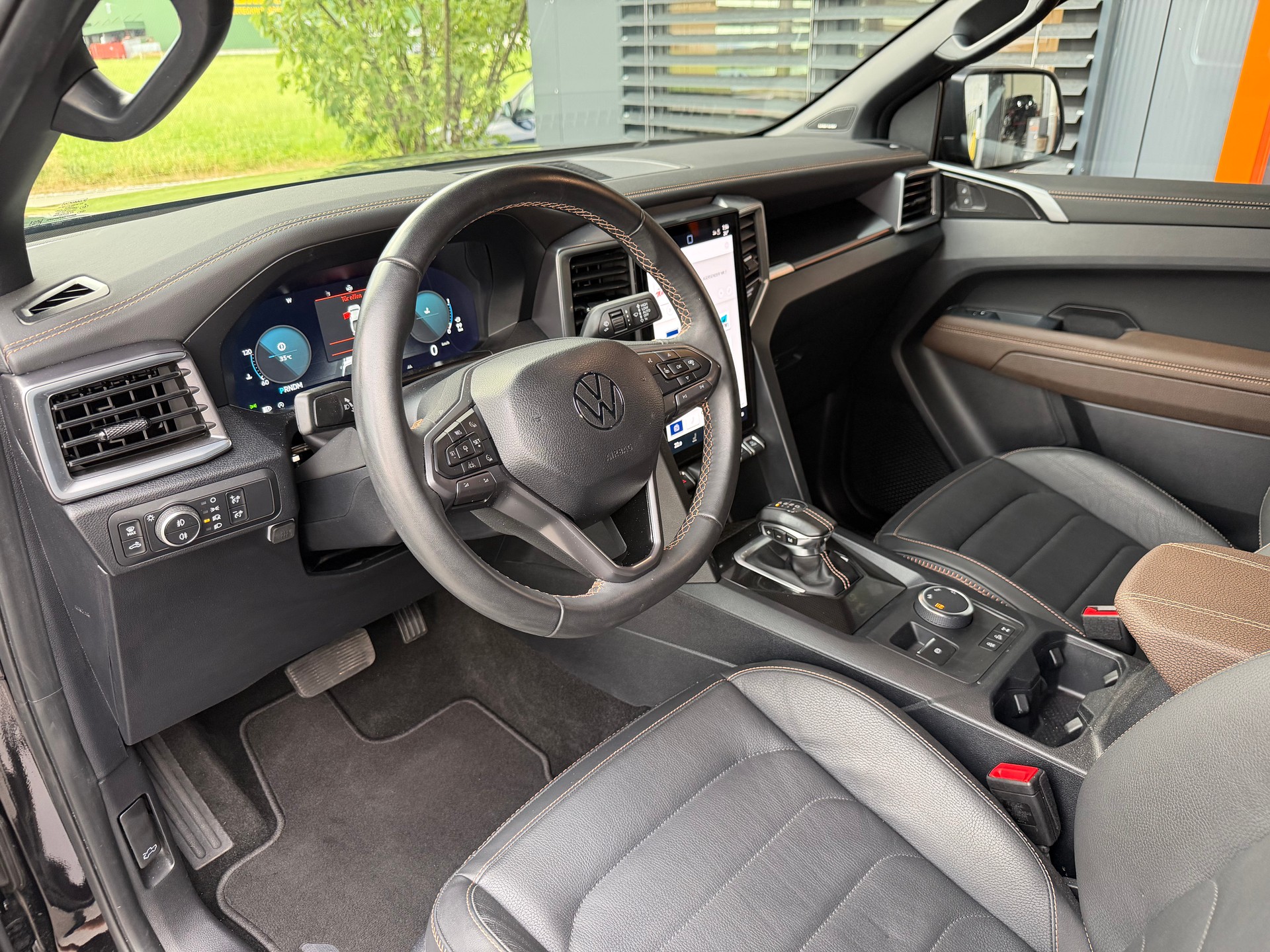 VW Amarok 3.0TDI Aventura Winter 1 - 15