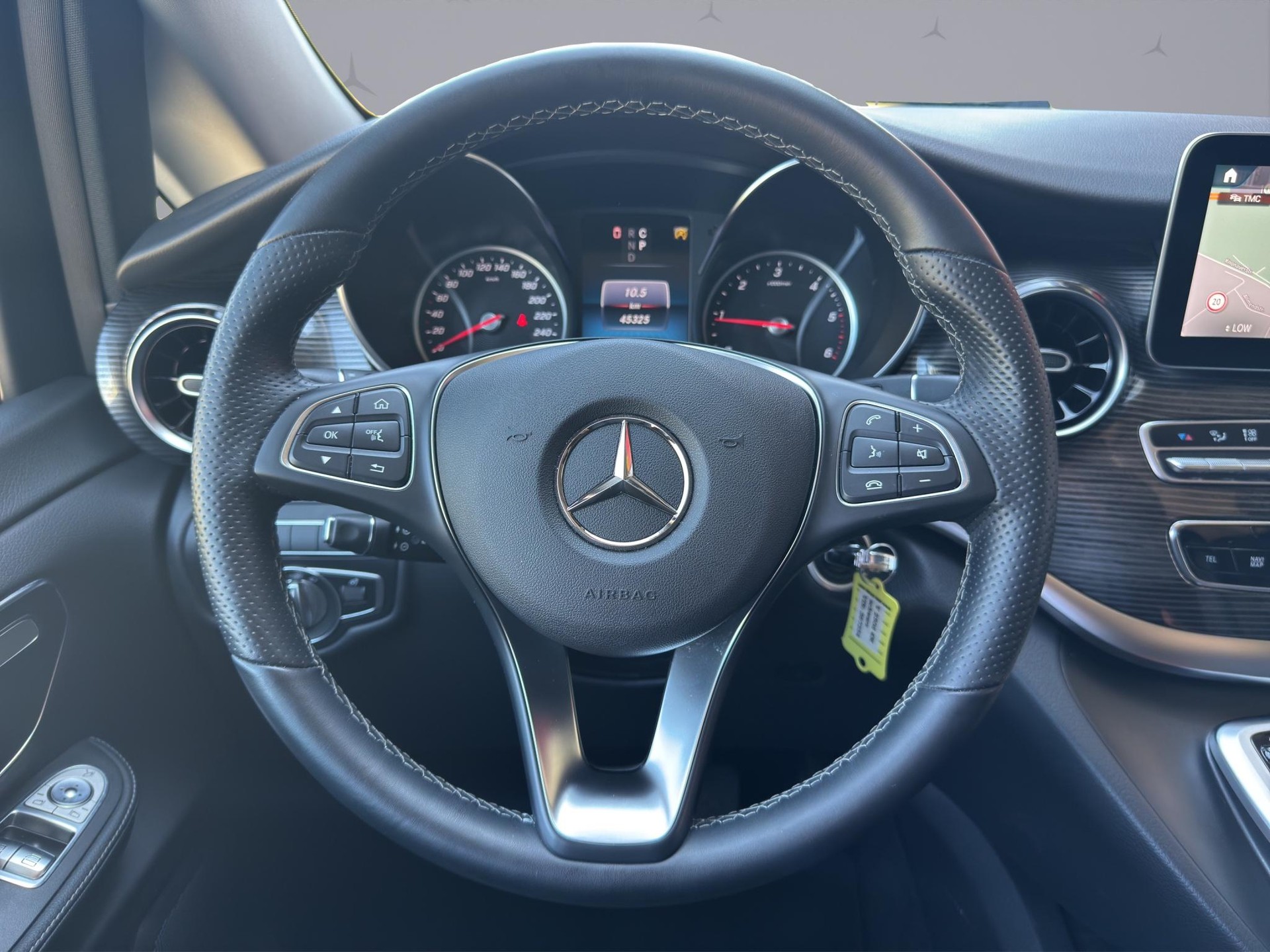 MERCEDES-BENZ V 250 d Avantgarde lang 4matic Van - 12