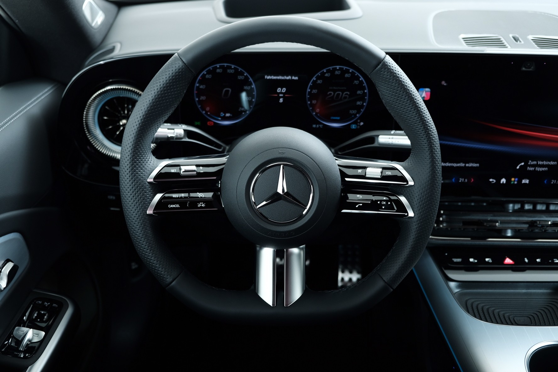 MERCEDES-BENZ CLA 350 4 Matic 85 kWh EQ - 7