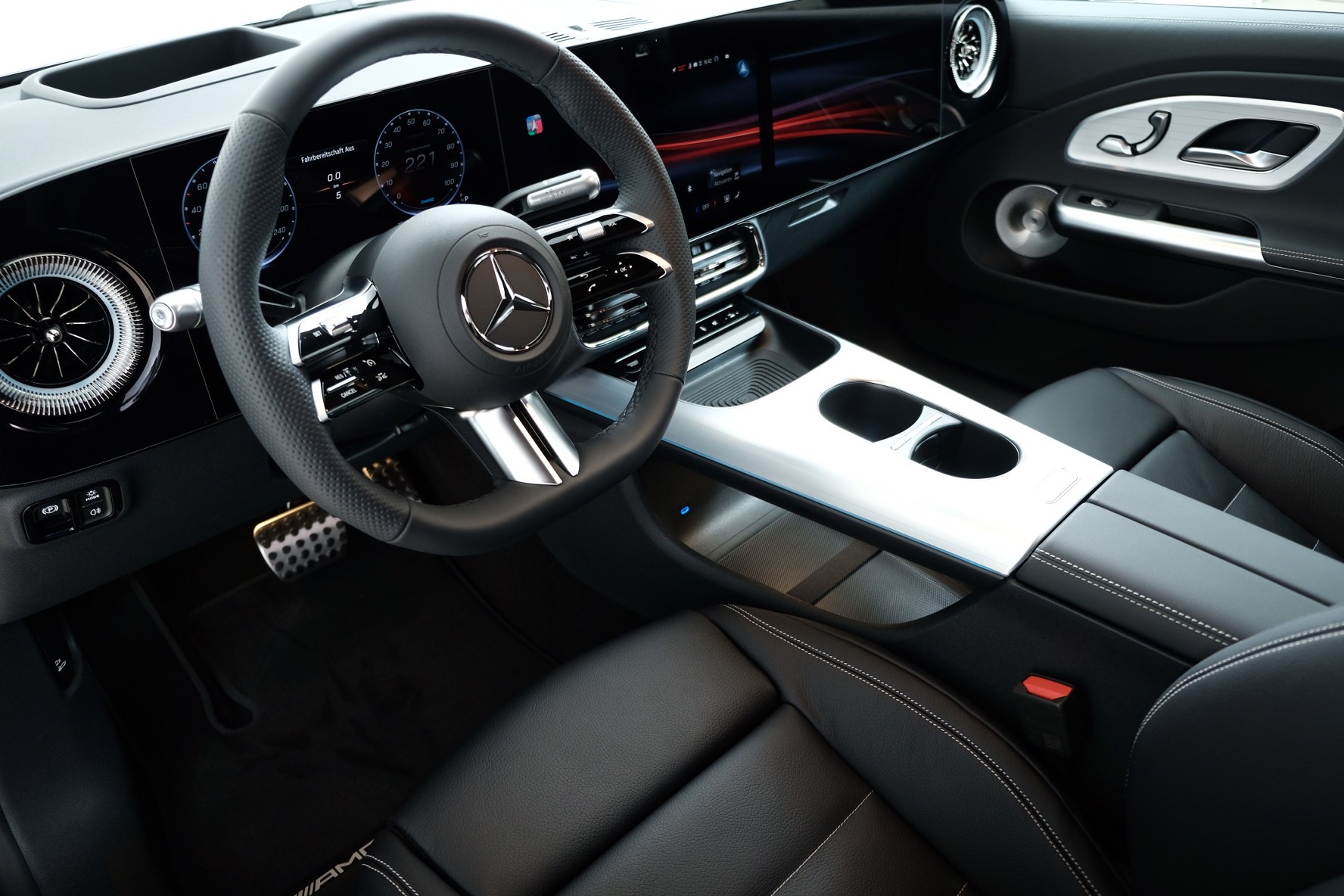 MERCEDES-BENZ CLA 350 4 Matic 85 kWh EQ - 8