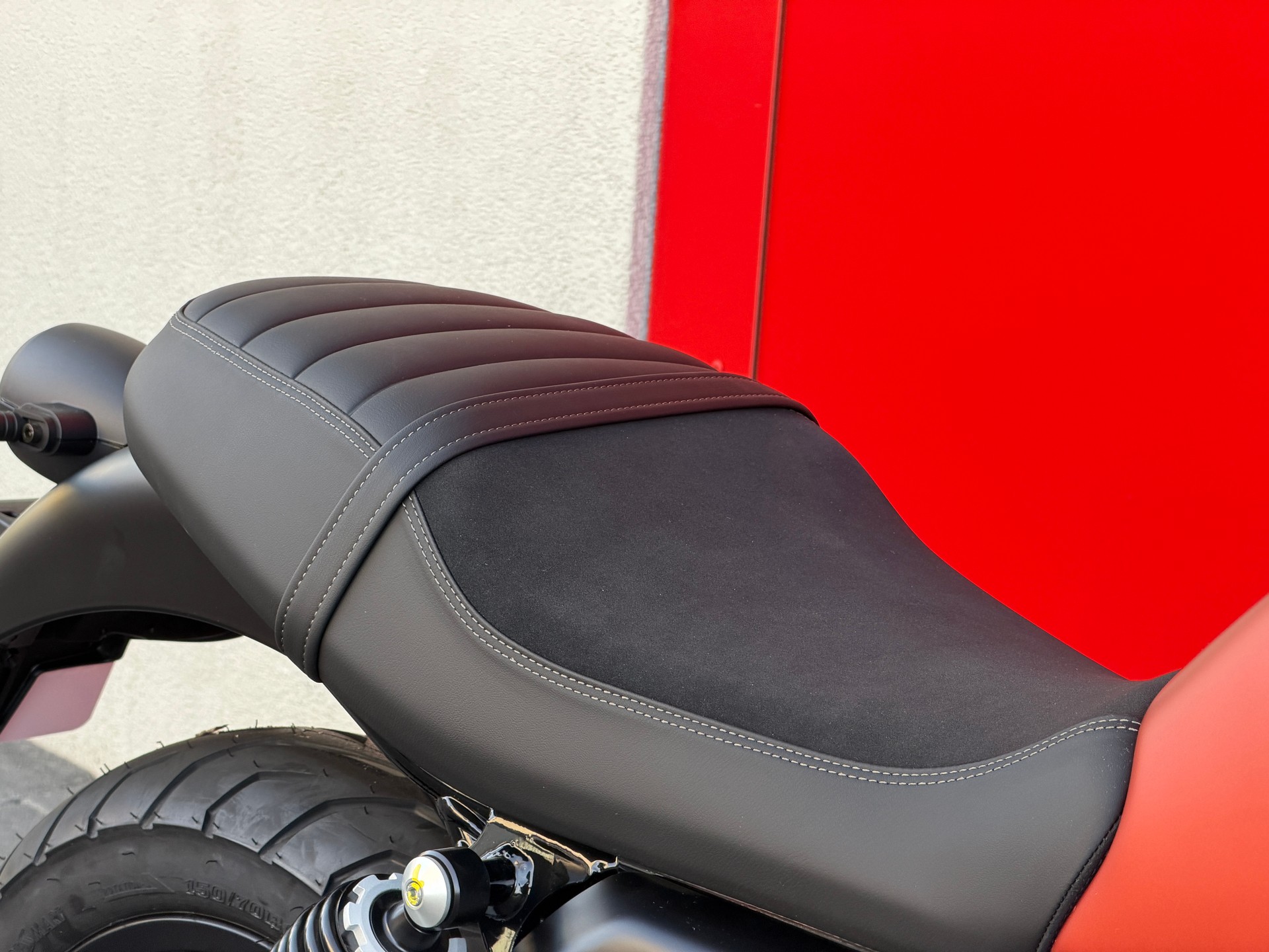 MOTO GUZZI V7 IV 850 Stone - 12