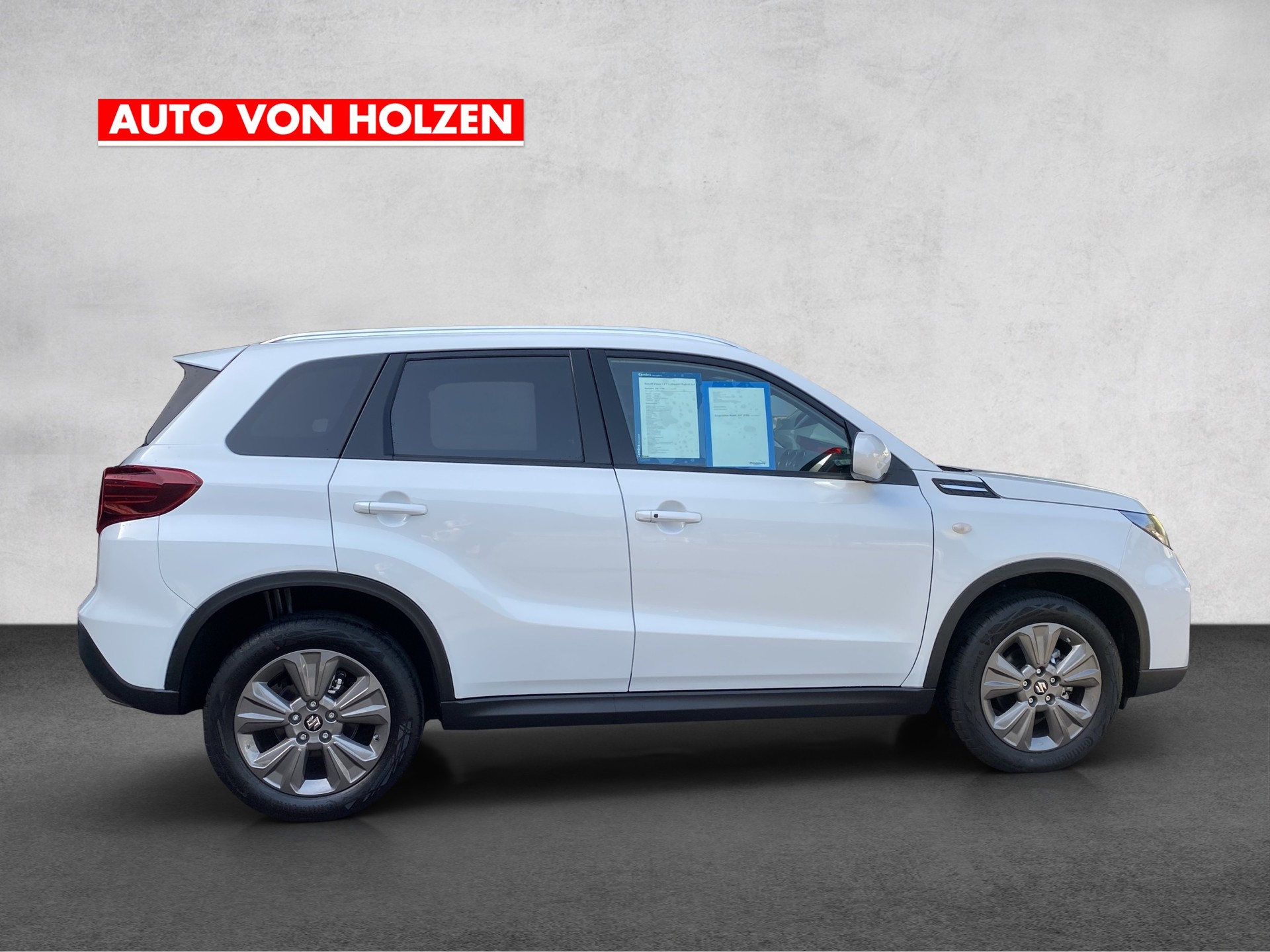 SUZUKI Vitara 1.4 Boosterjet Compact + 4x4 Hybrid Automatic - 8