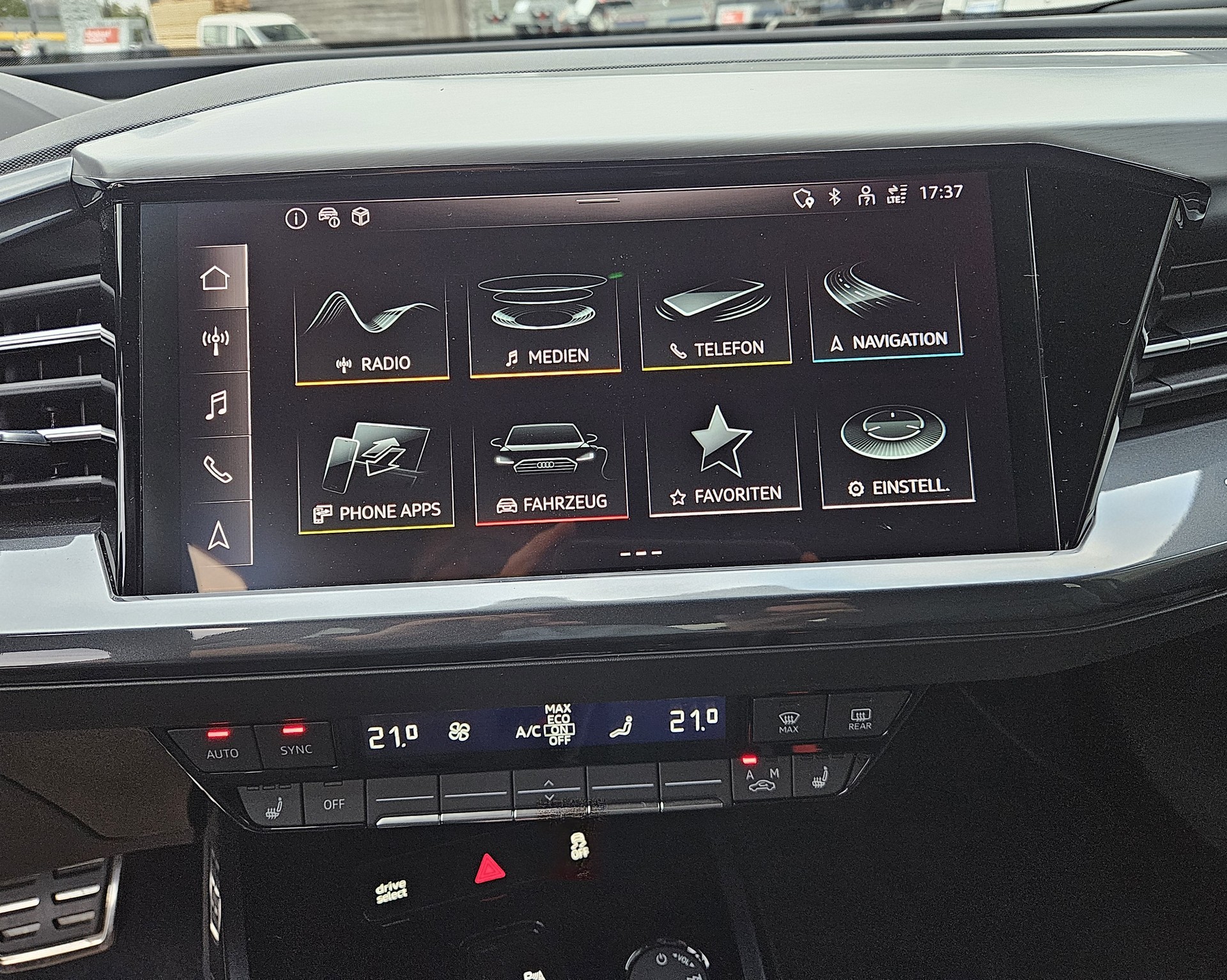 AUDI Q4 Sportback e-tron 50 S-Line quattro Modell 2024 mit Anhängerkupplung - 20