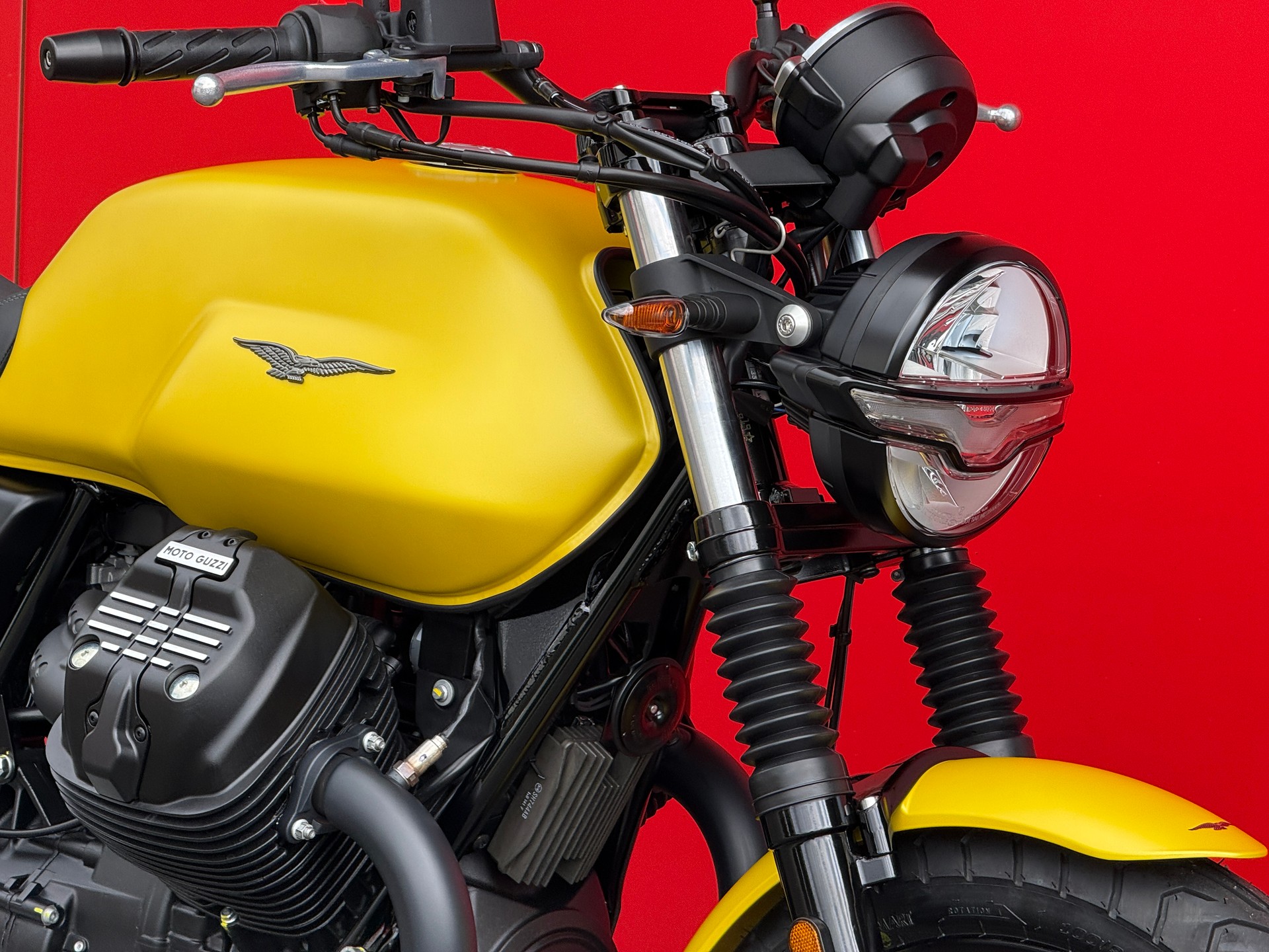 MOTO GUZZI V7 IV 850 Stone (35kW) - 4