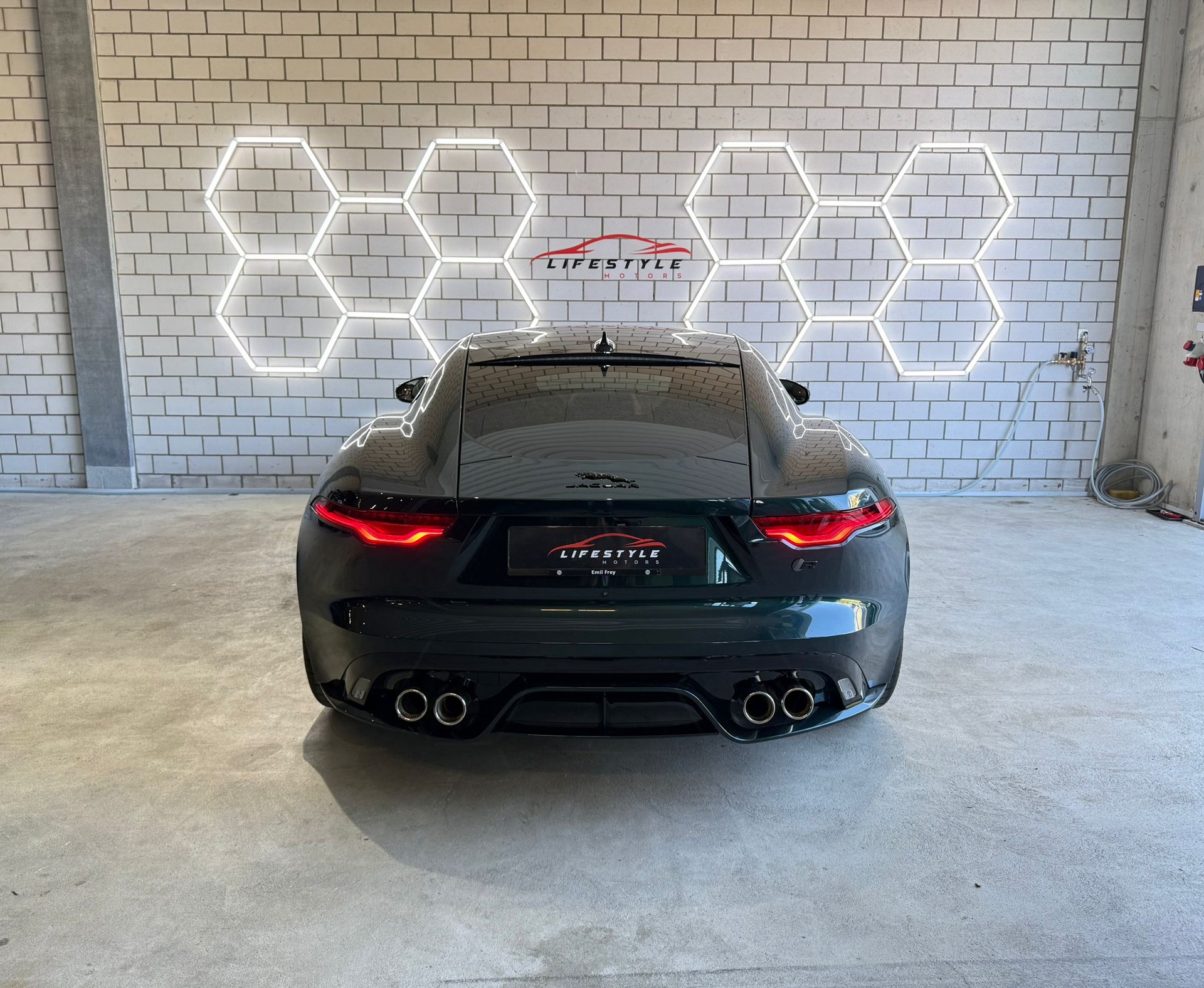 JAGUAR F-Type Coupé 5.0 V8 R75 Automatik AWD - 4