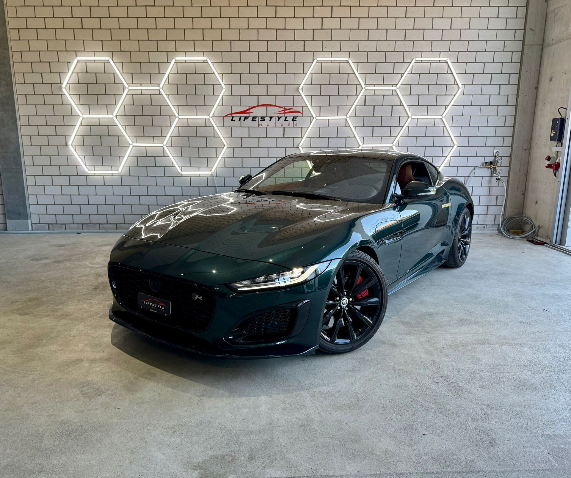 JAGUAR F-Type Coupé 5.0 V8 R75 Automatik AWD