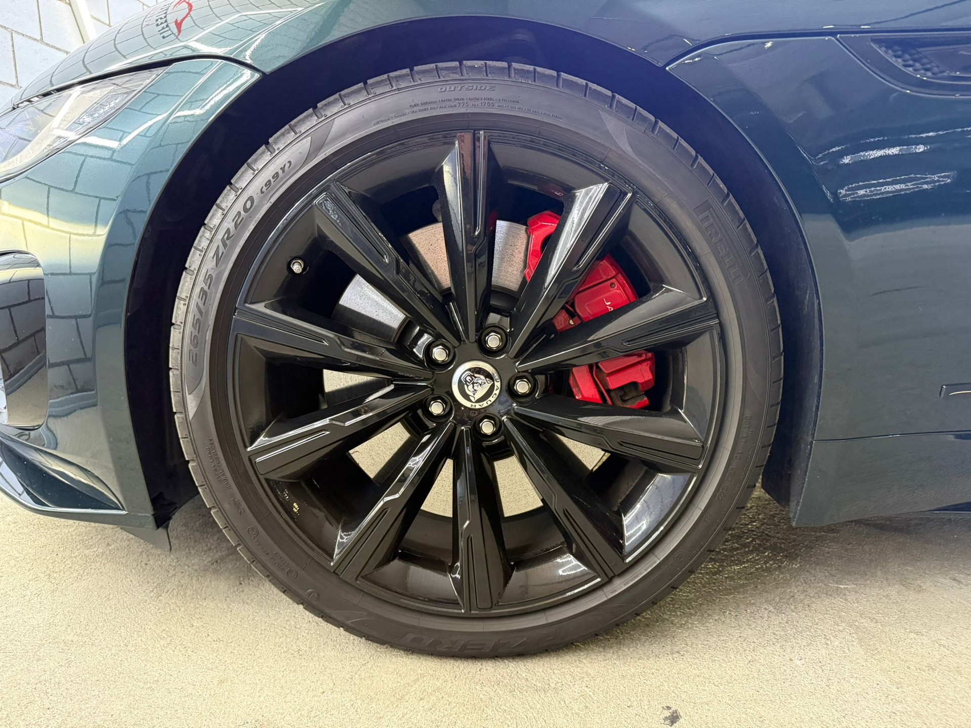 JAGUAR F-Type Coupé 5.0 V8 R75 Automatik AWD - 12