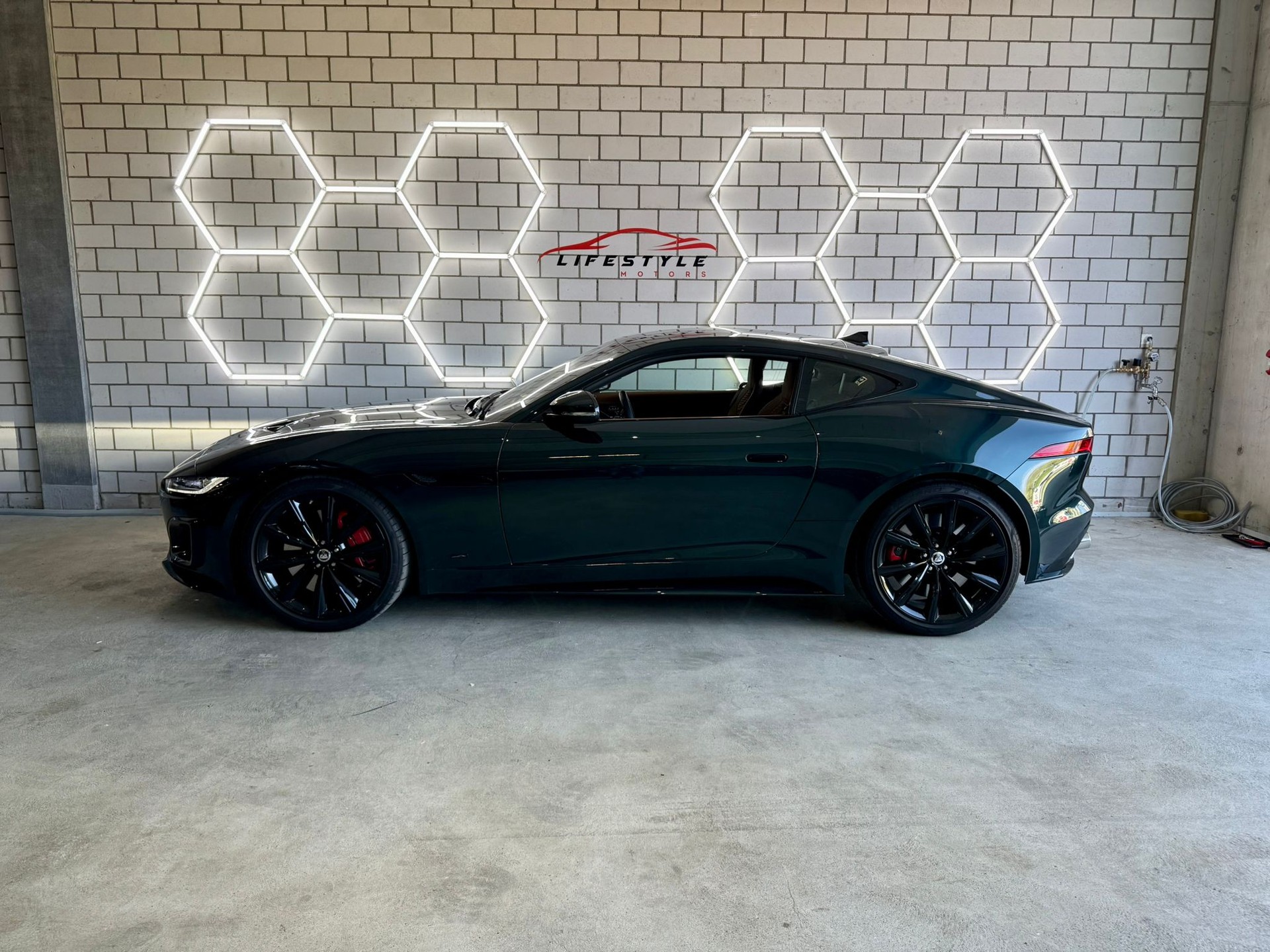 JAGUAR F-Type Coupé 5.0 V8 R75 Automatik AWD - 2