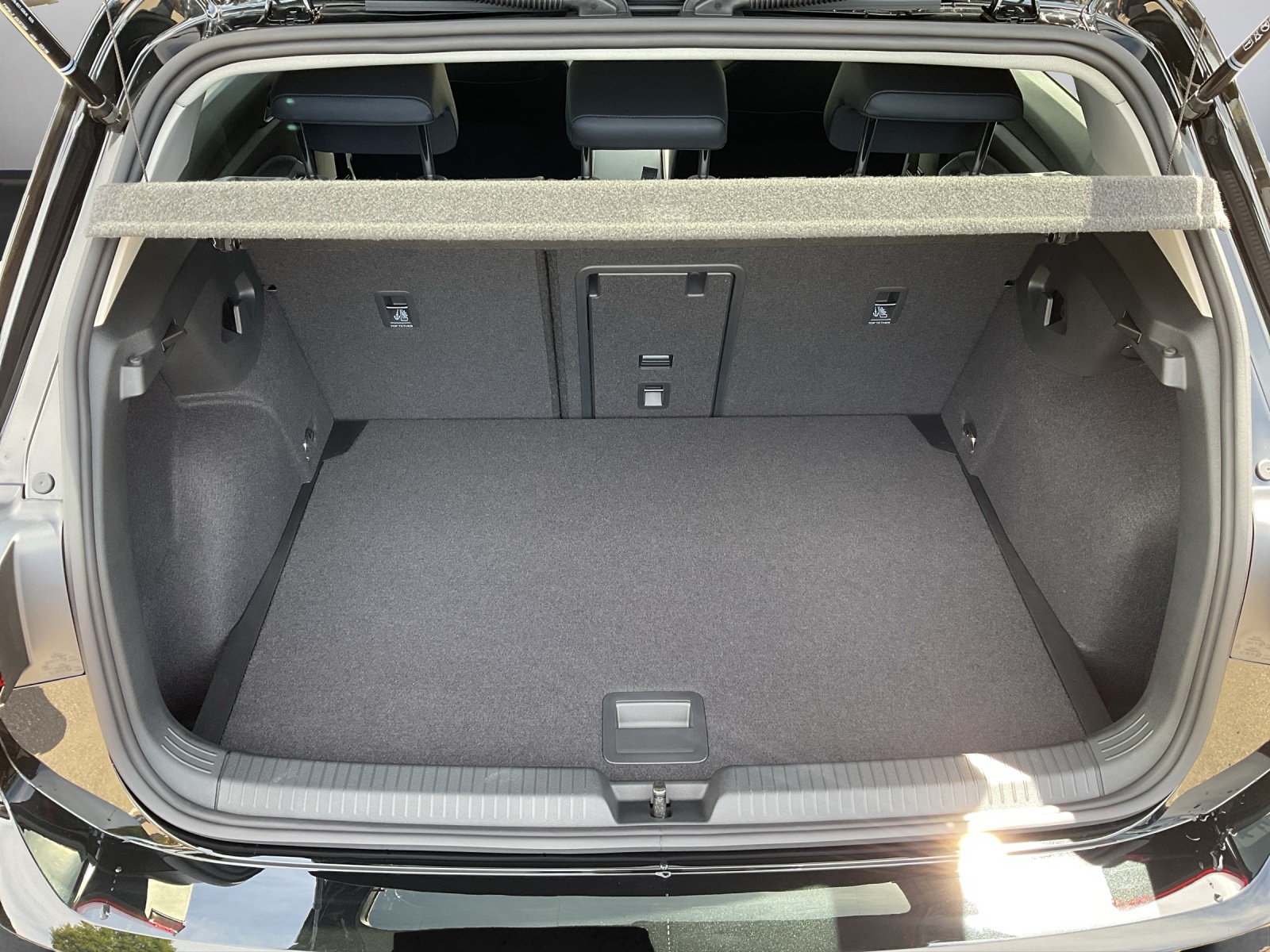 VW Golf 1.5 e TSI mHEV United DSG - 12