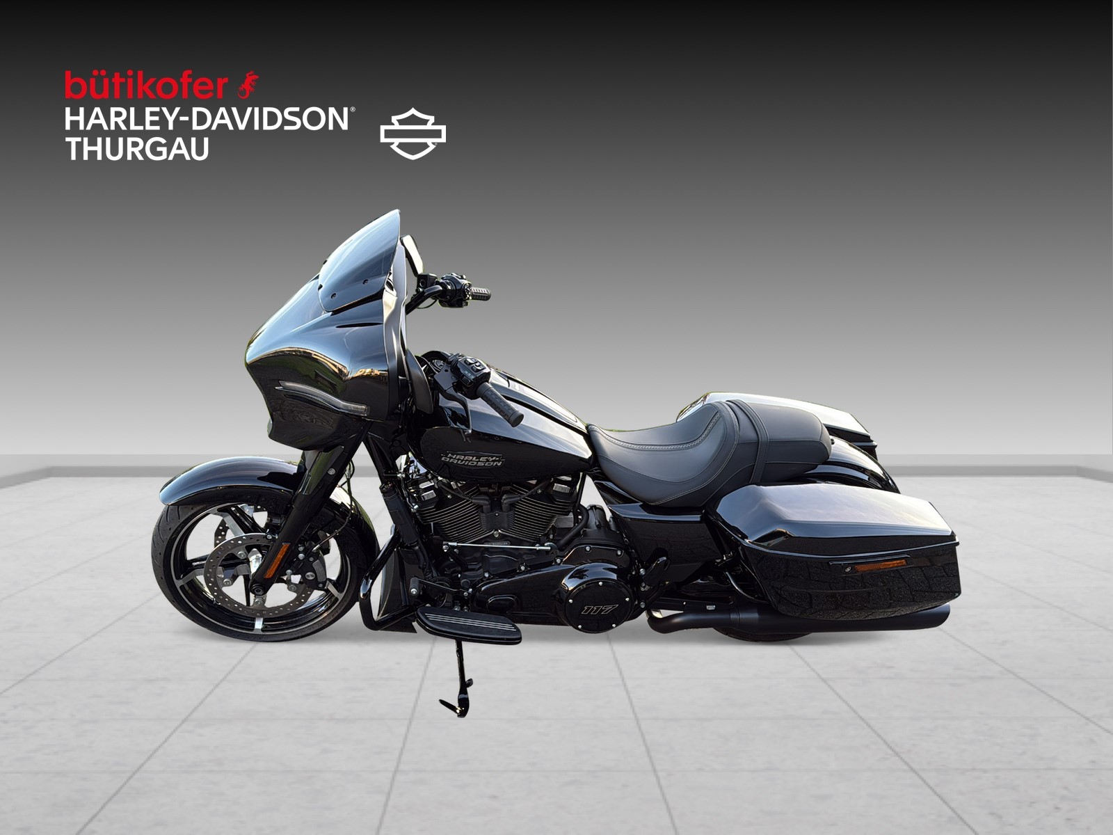 HARLEY-DAVIDSON FLHX Street Glide Black Finish 117 - 8