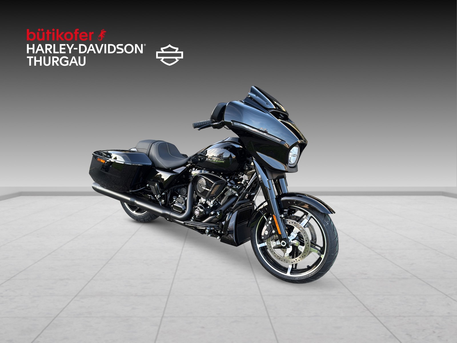 HARLEY-DAVIDSON FLHX Street Glide Black Finish 117