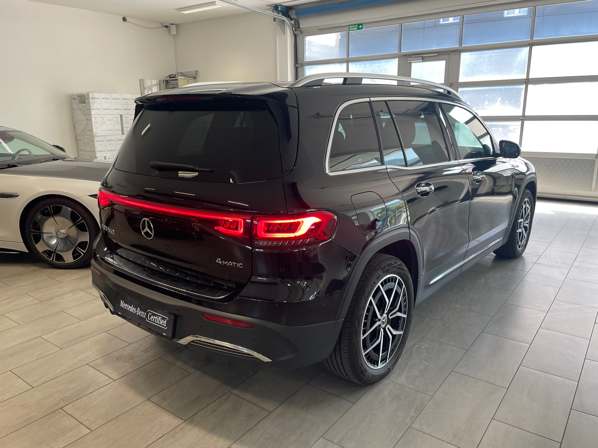 MERCEDES-BENZ EQB 350 AMG Line 4Matic - 6