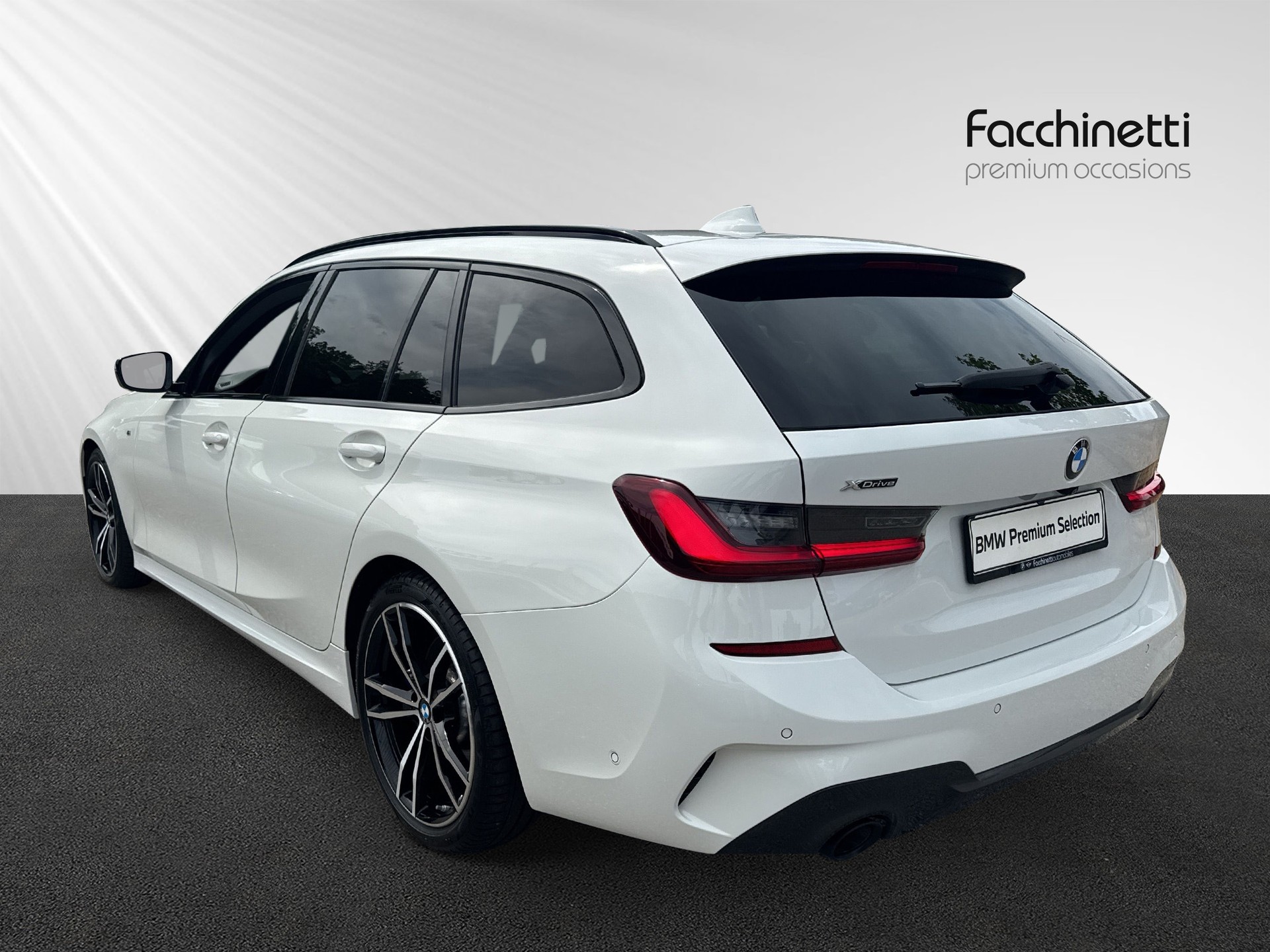 BMW 330d xDrive 48V Touring M Sport Steptronic - 3