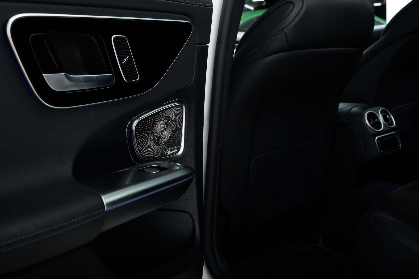 MERCEDES-BENZ C 300 4Matic AMG Line - 17