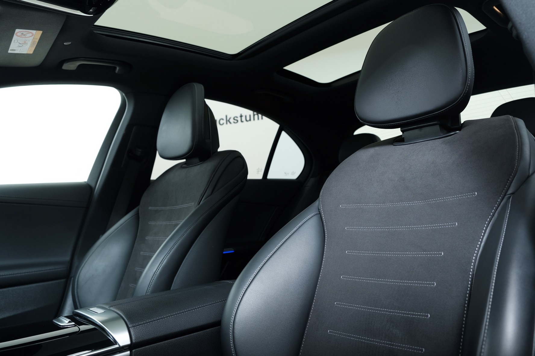 MERCEDES-BENZ C 300 4Matic AMG Line - 10