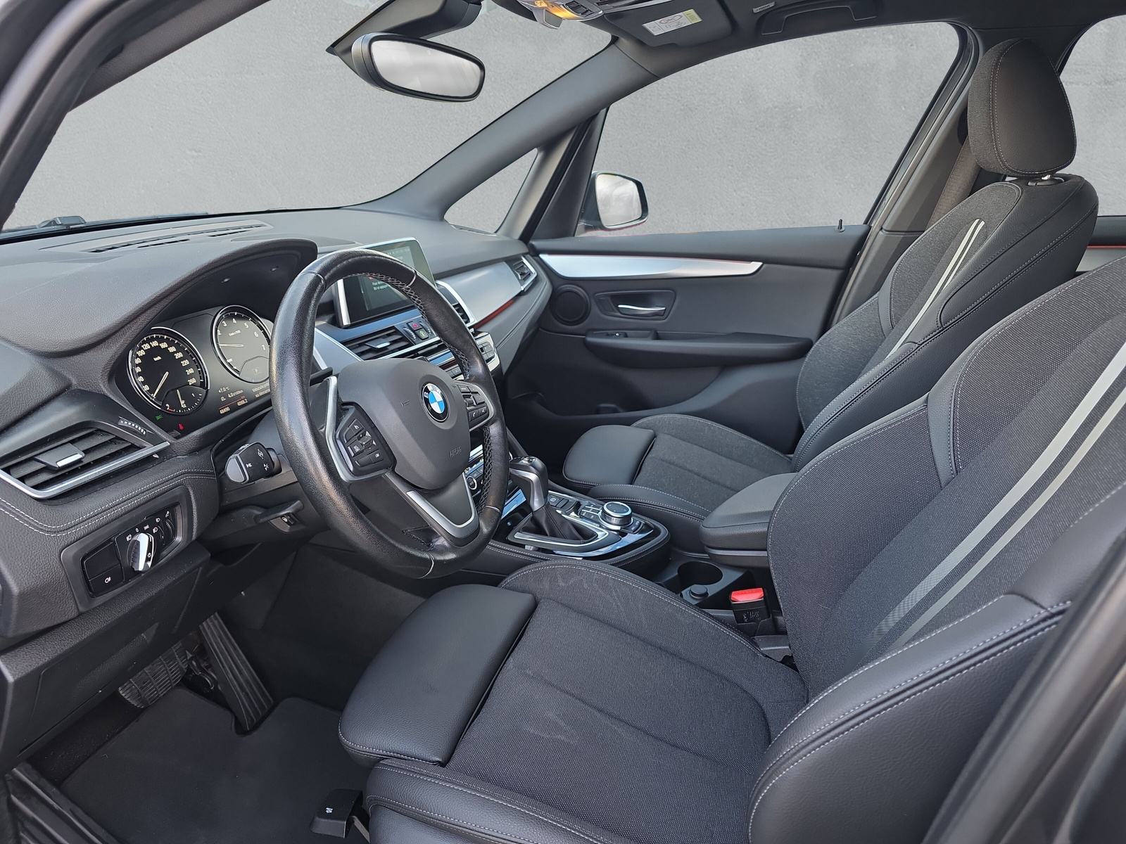 BMW 225xe Active Tourer Sport Line Steptronic - 11