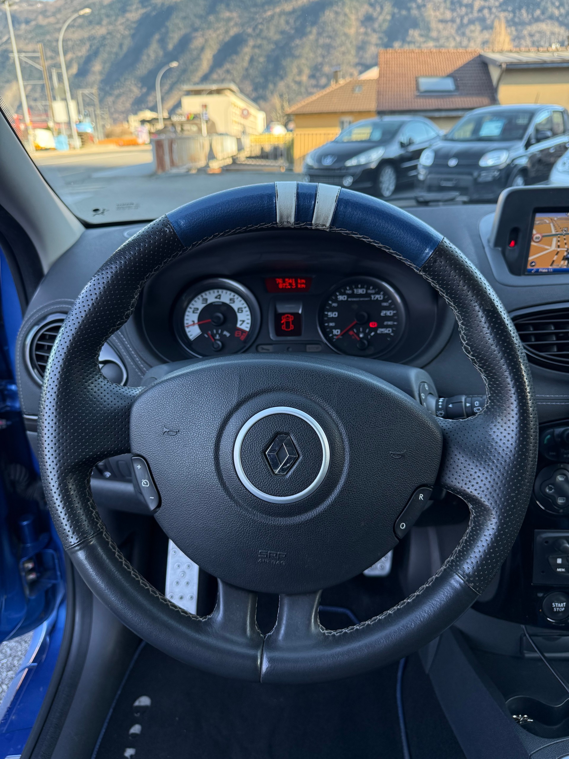 RENAULT Clio 2.0 16V RS Gordini - 10