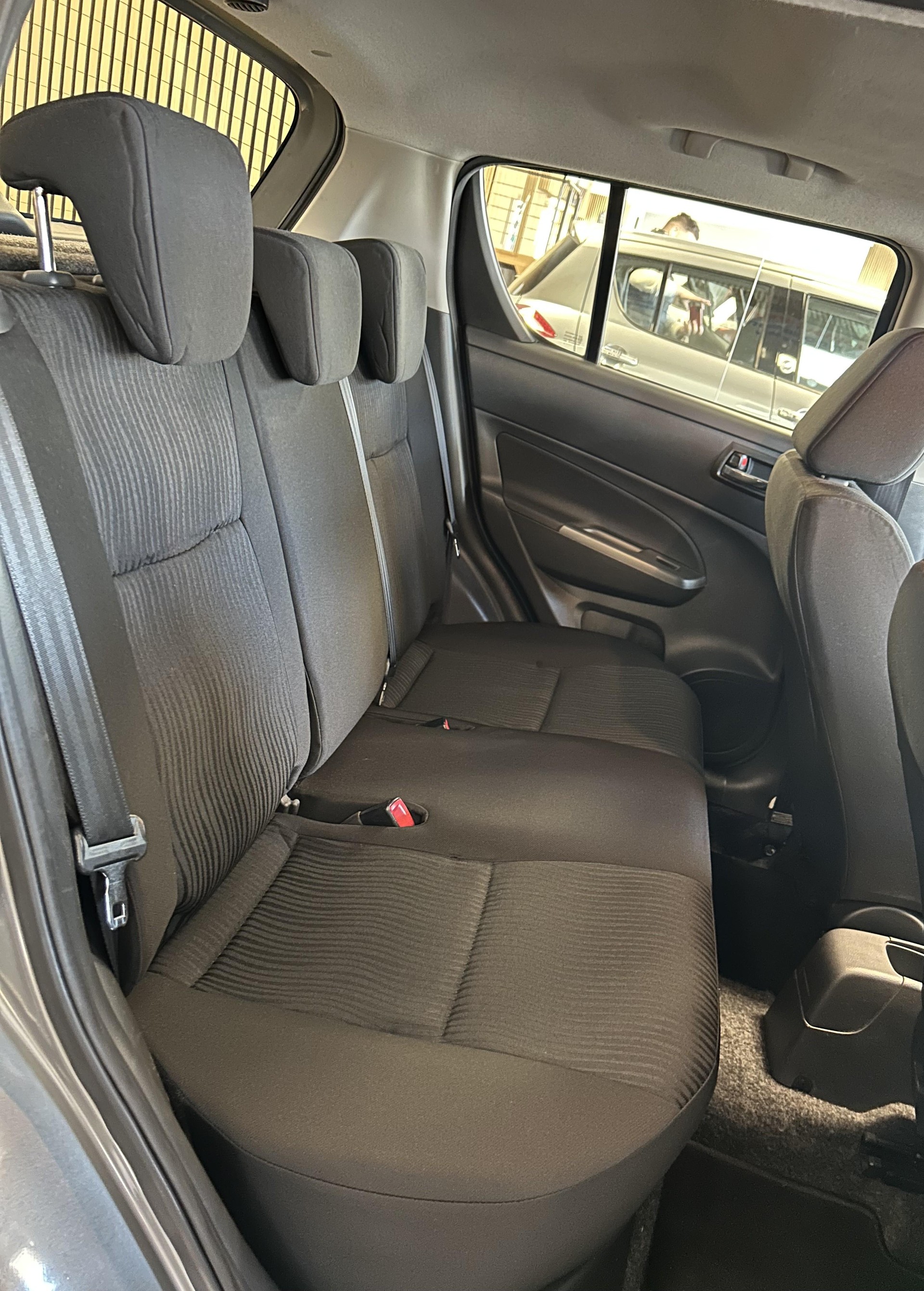 SUZUKI Swift 1.2 GL Top Indigo S/S - 15