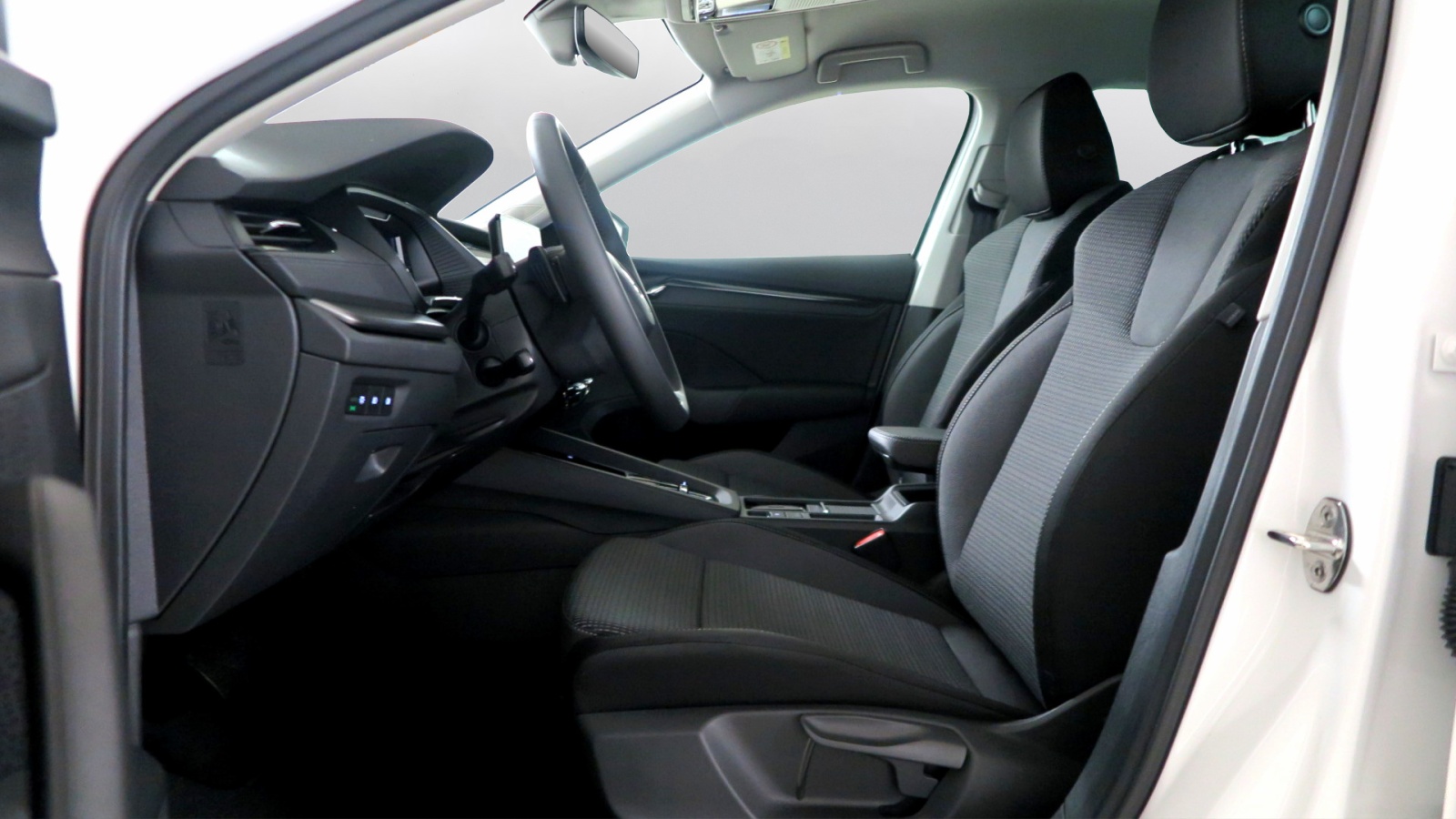 SKODA Octavia Combi 1.0 TSI mHEV DSG Ambition - 10