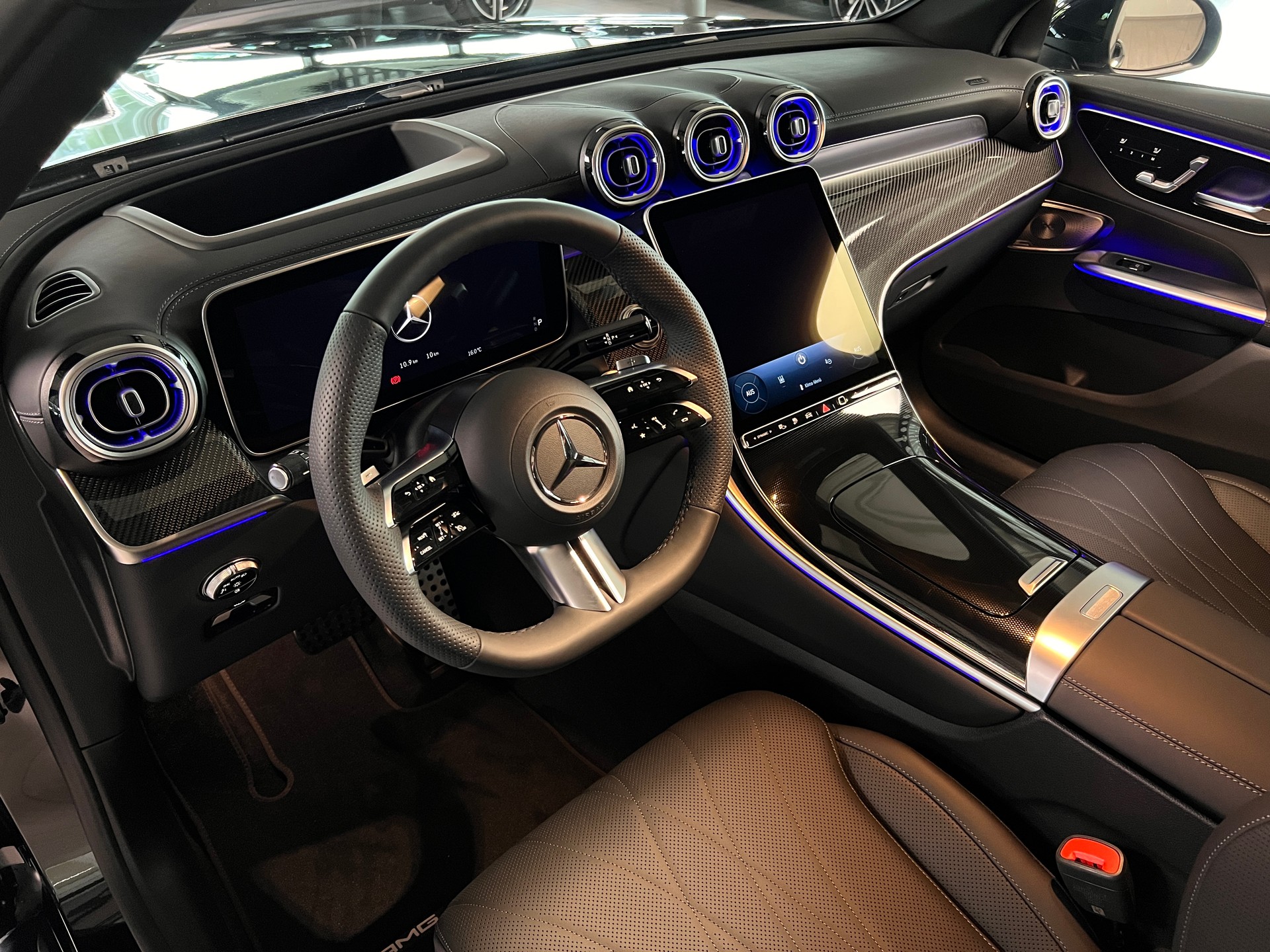 MERCEDES-BENZ GLC 400 e 4Matic EQ Star 9G-Tronic - 11