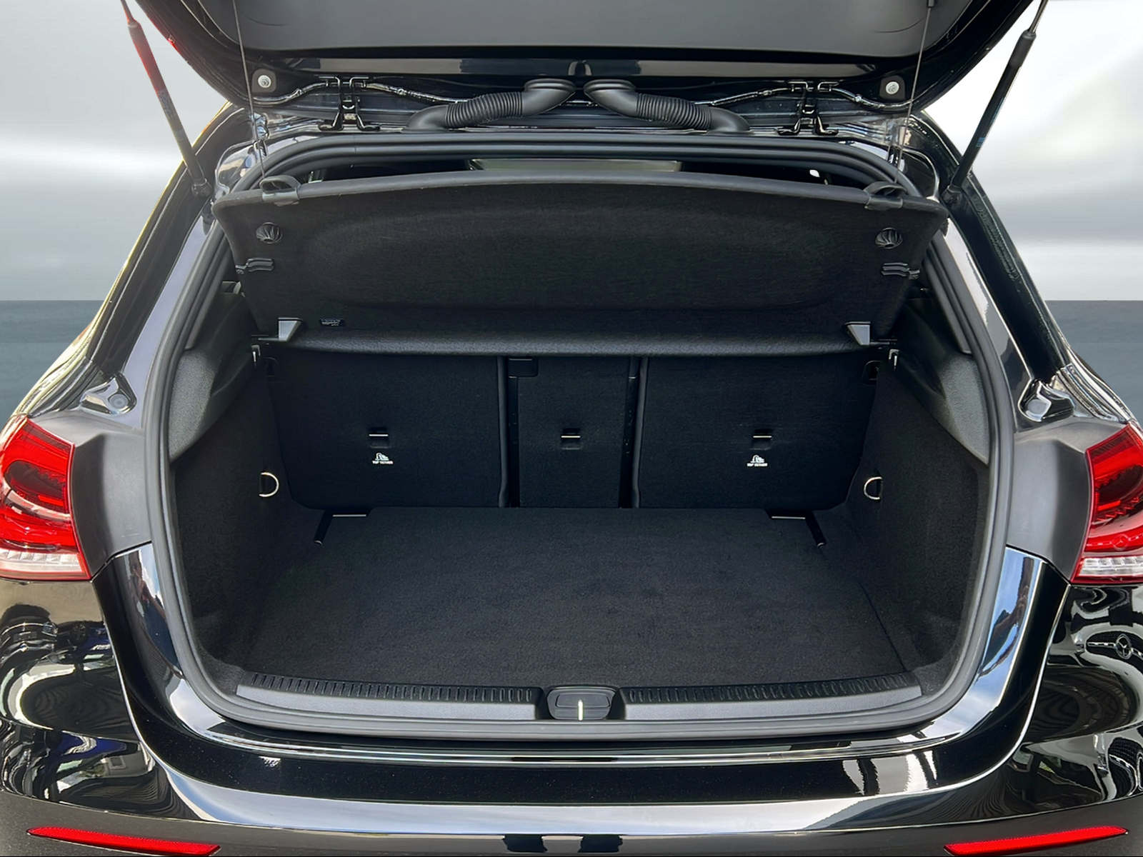 MERCEDES-BENZ A 250 4Matic 8G-DCT - 10