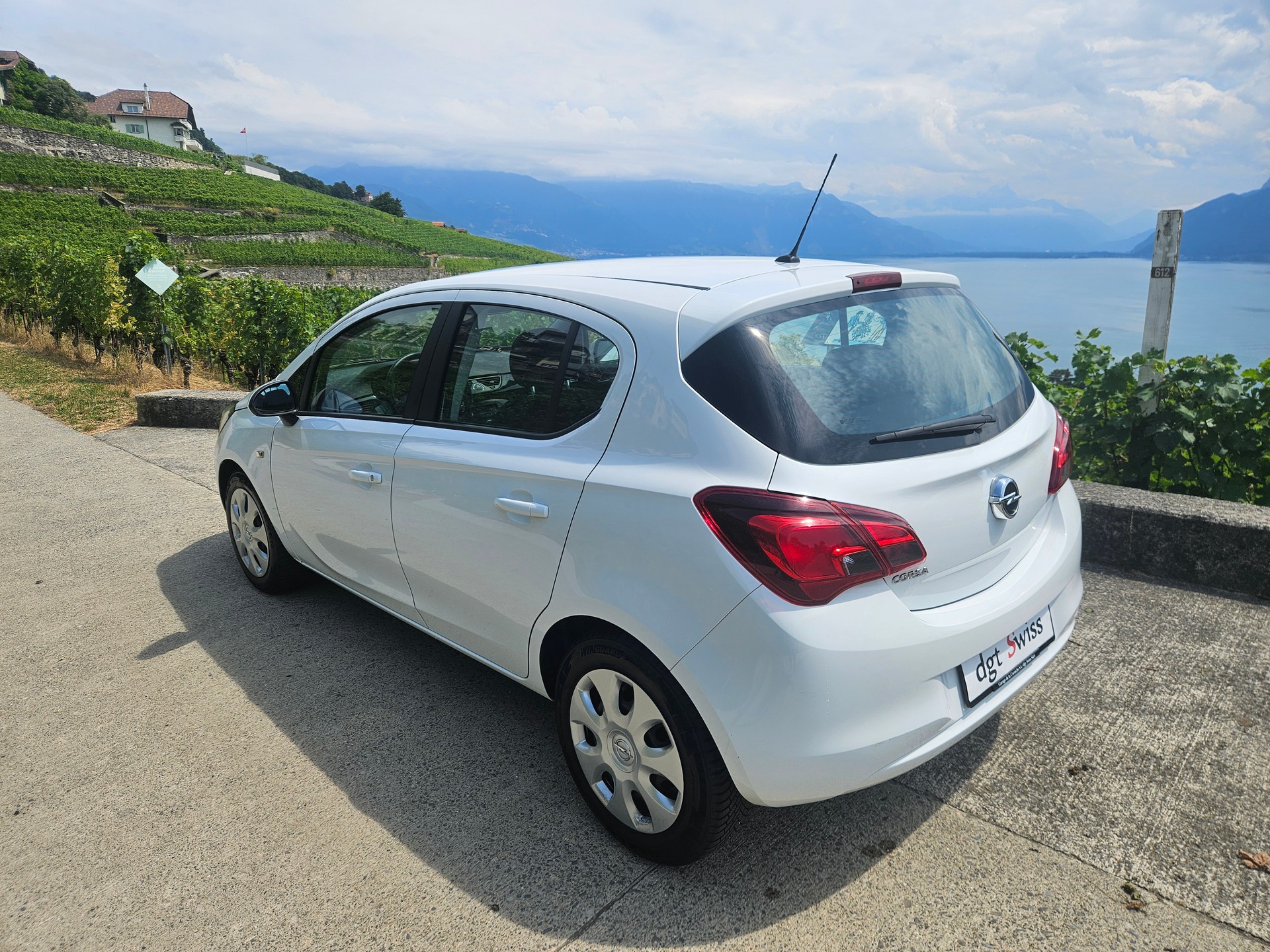 OPEL Corsa 1.4 TP Excite - 3