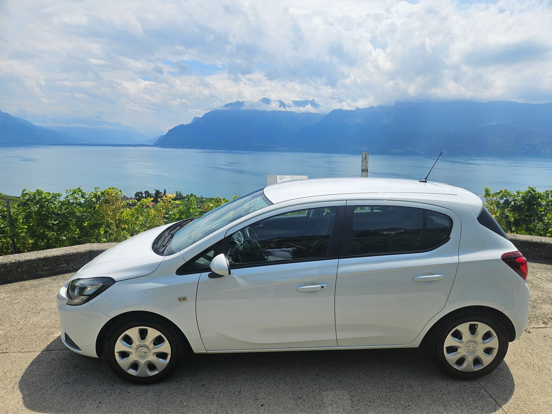 OPEL Corsa 1.4 TP Excite - 11