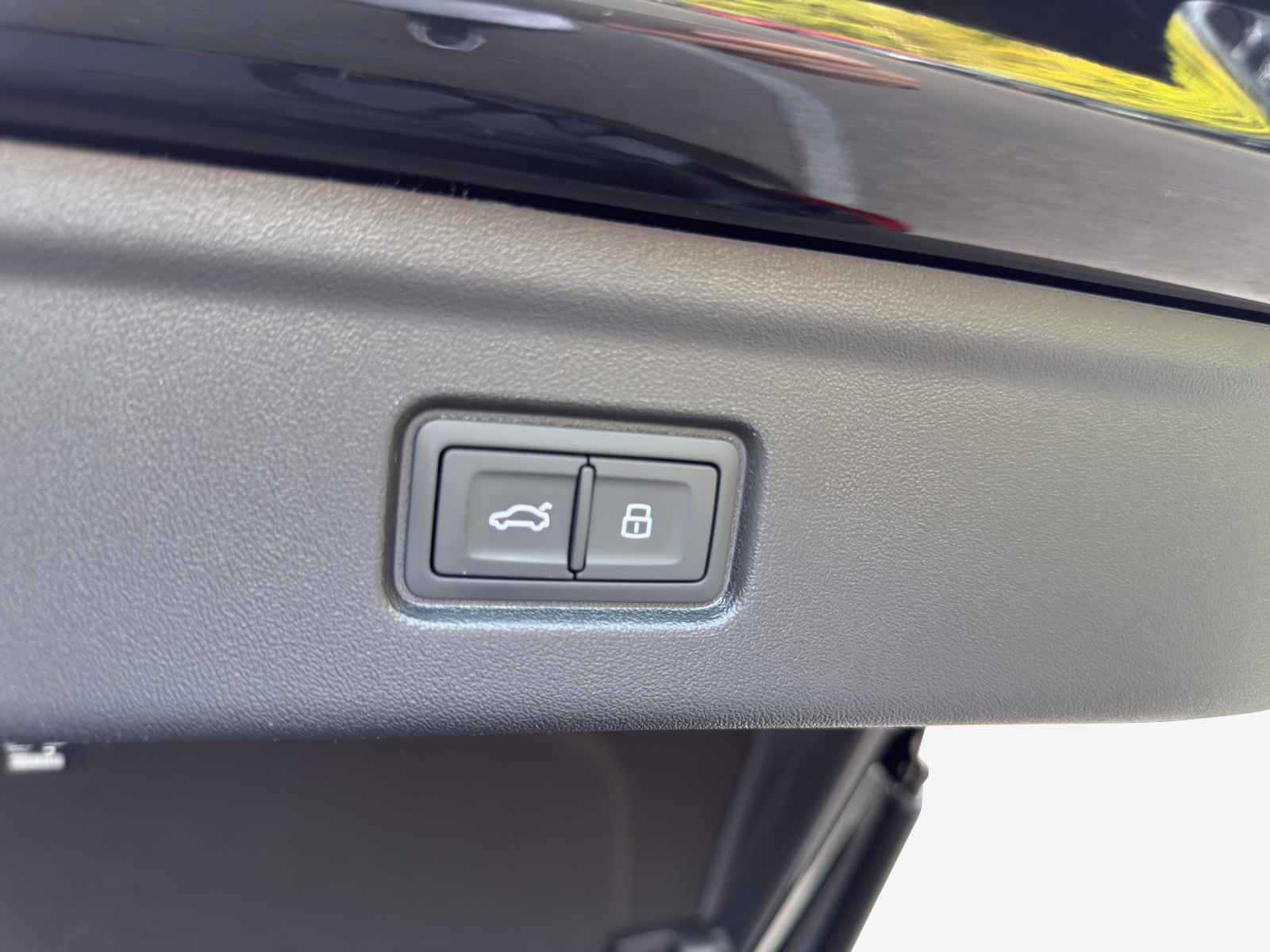 AUDI S6 Sportback e-tron quattro - 14