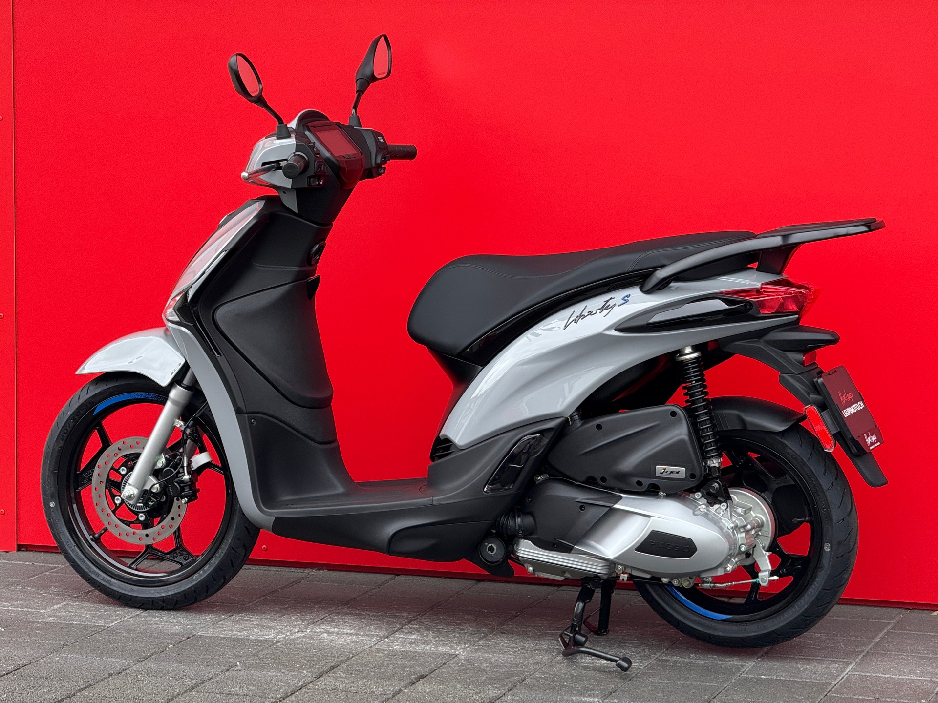 PIAGGIO Liberty 125 Sport E5+ - 8