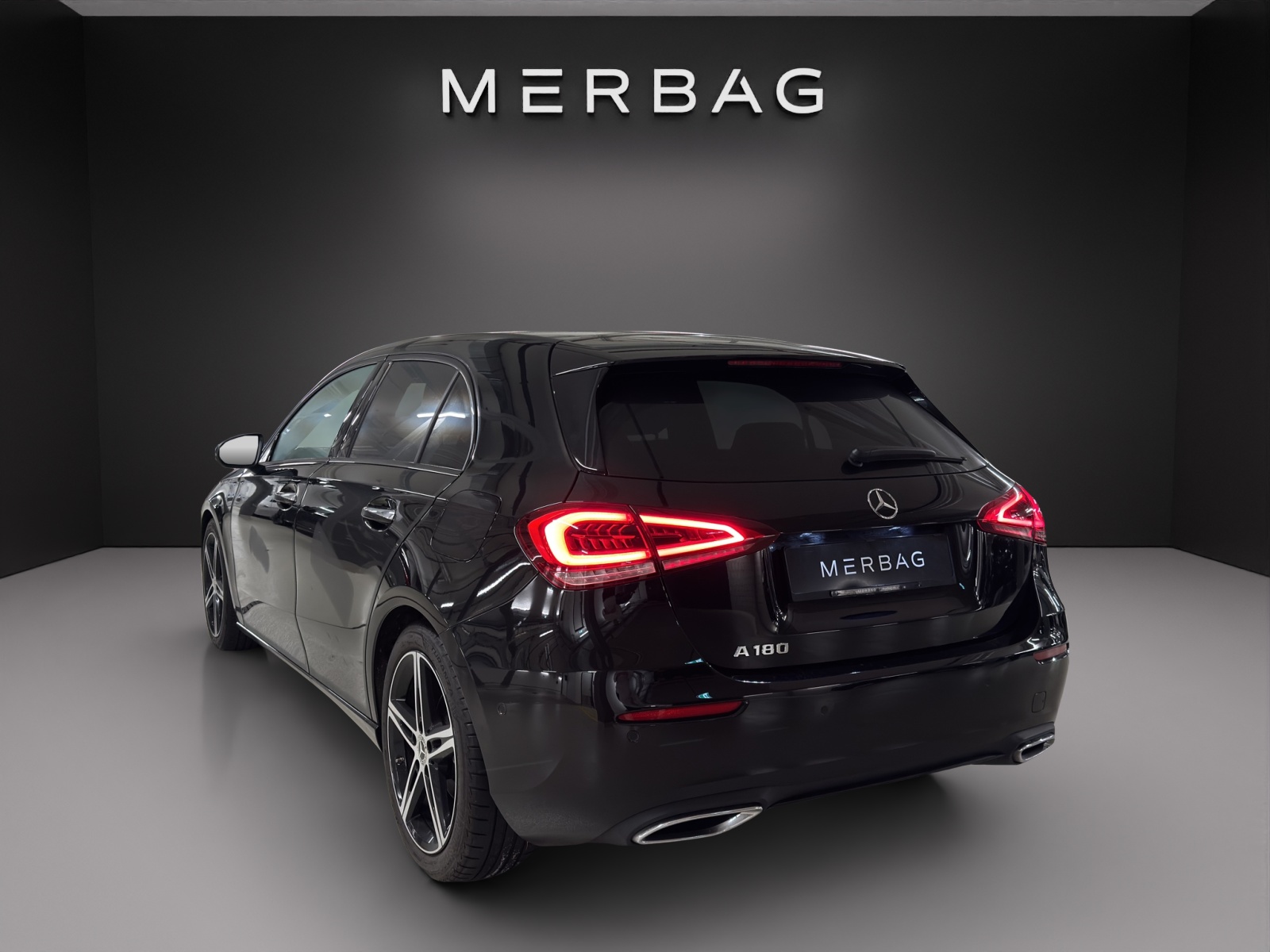 MERCEDES-BENZ A 180 Night Star 7G-DCT - 5