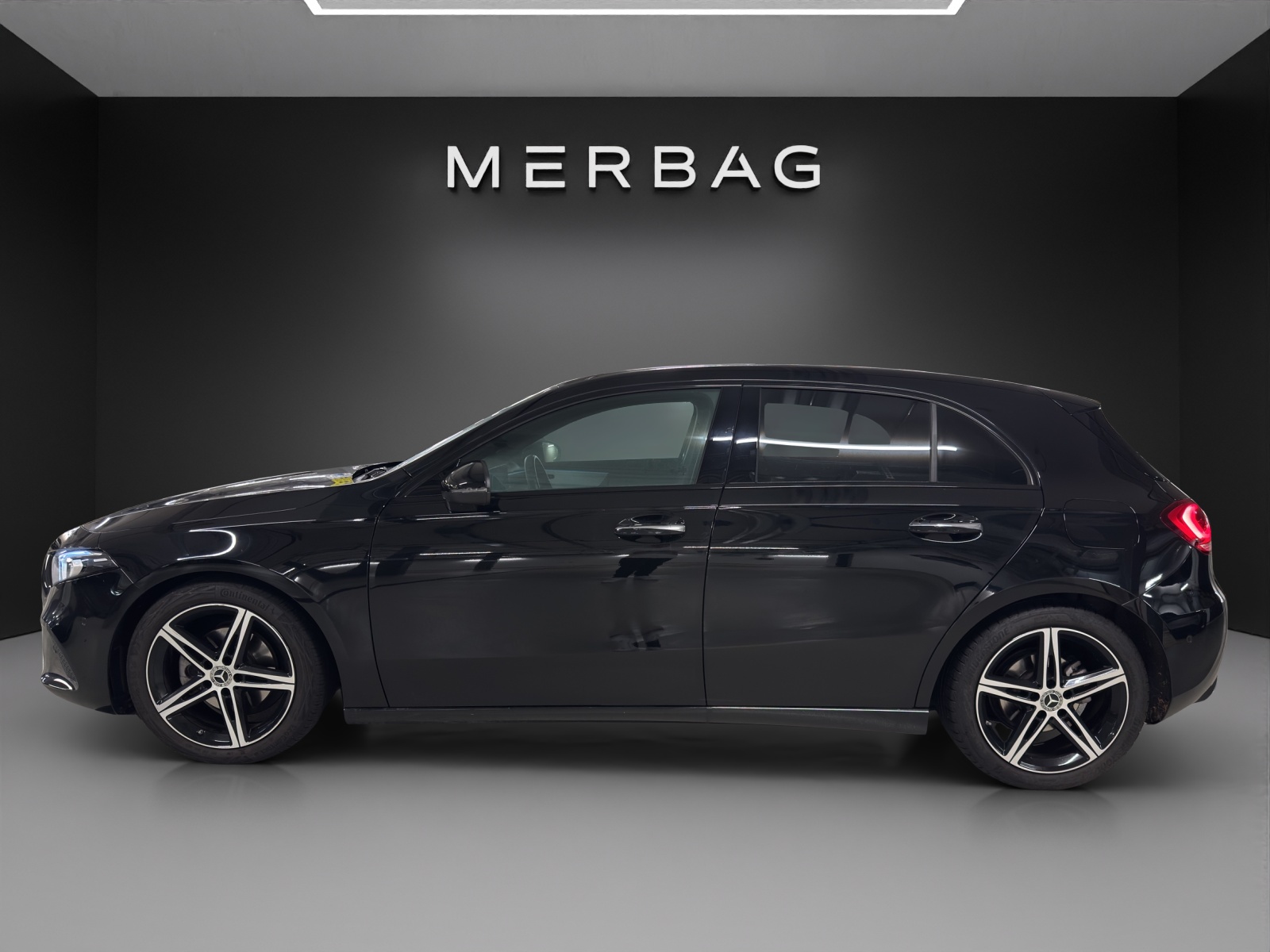 MERCEDES-BENZ A 180 Night Star 7G-DCT - 4