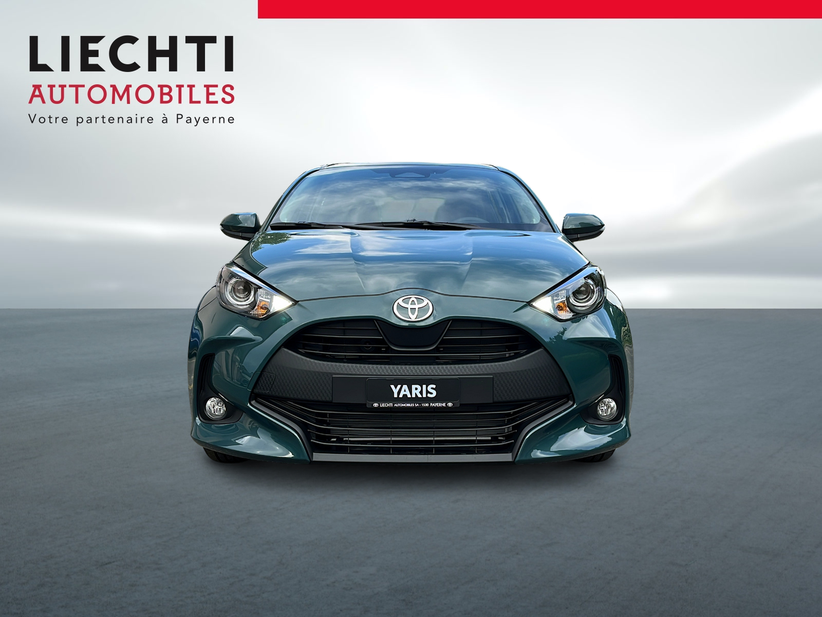 TOYOTA Yaris 1.5 Comfort e-CVT - 6