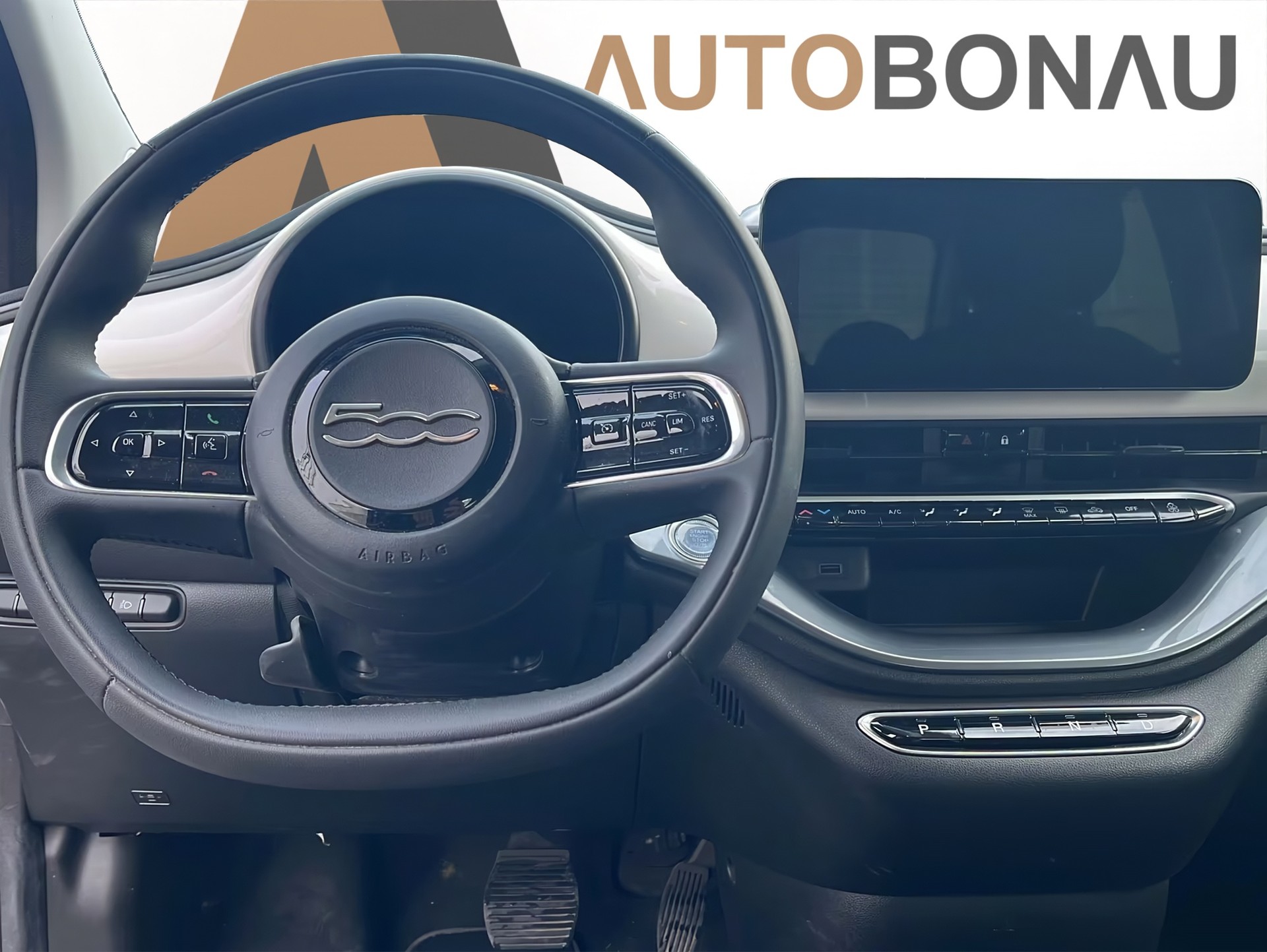 FIAT 500 Electric Cult 320KM - 26