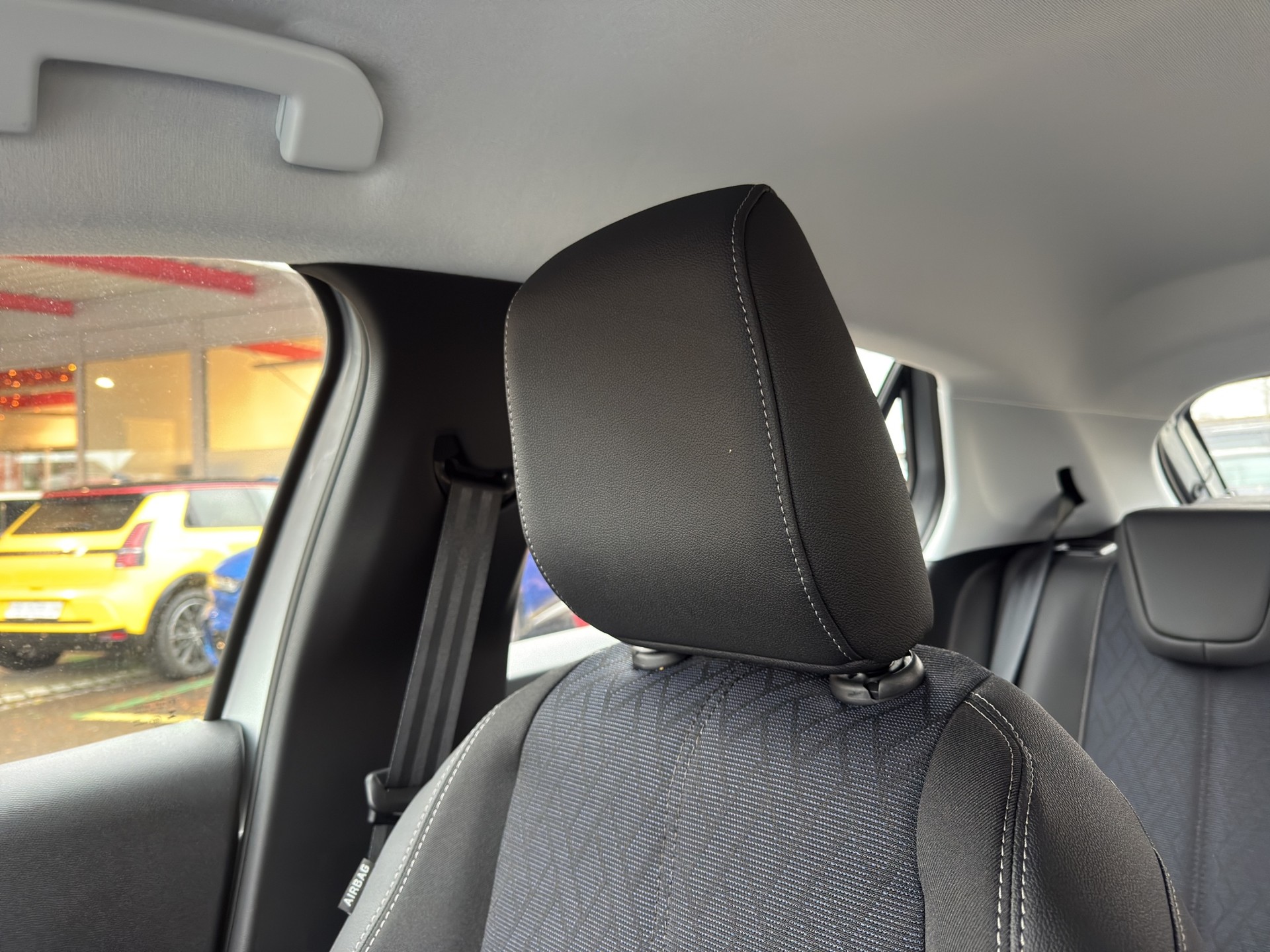 OPEL Corsa e-Elegance 50Kwh - 25