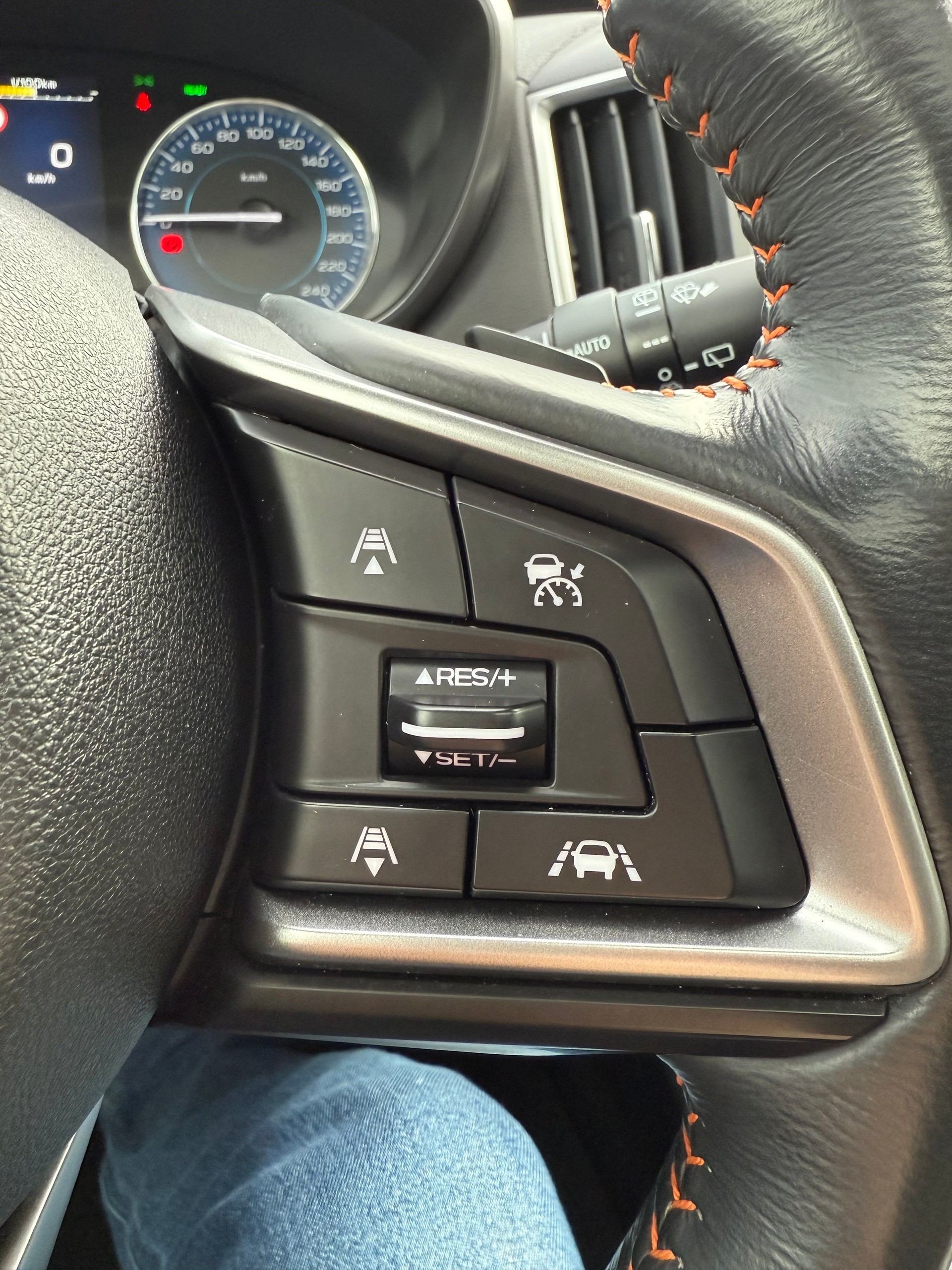 SUBARU XV 2.0 e-Boxer Luxury AWD Lineartronic - 15